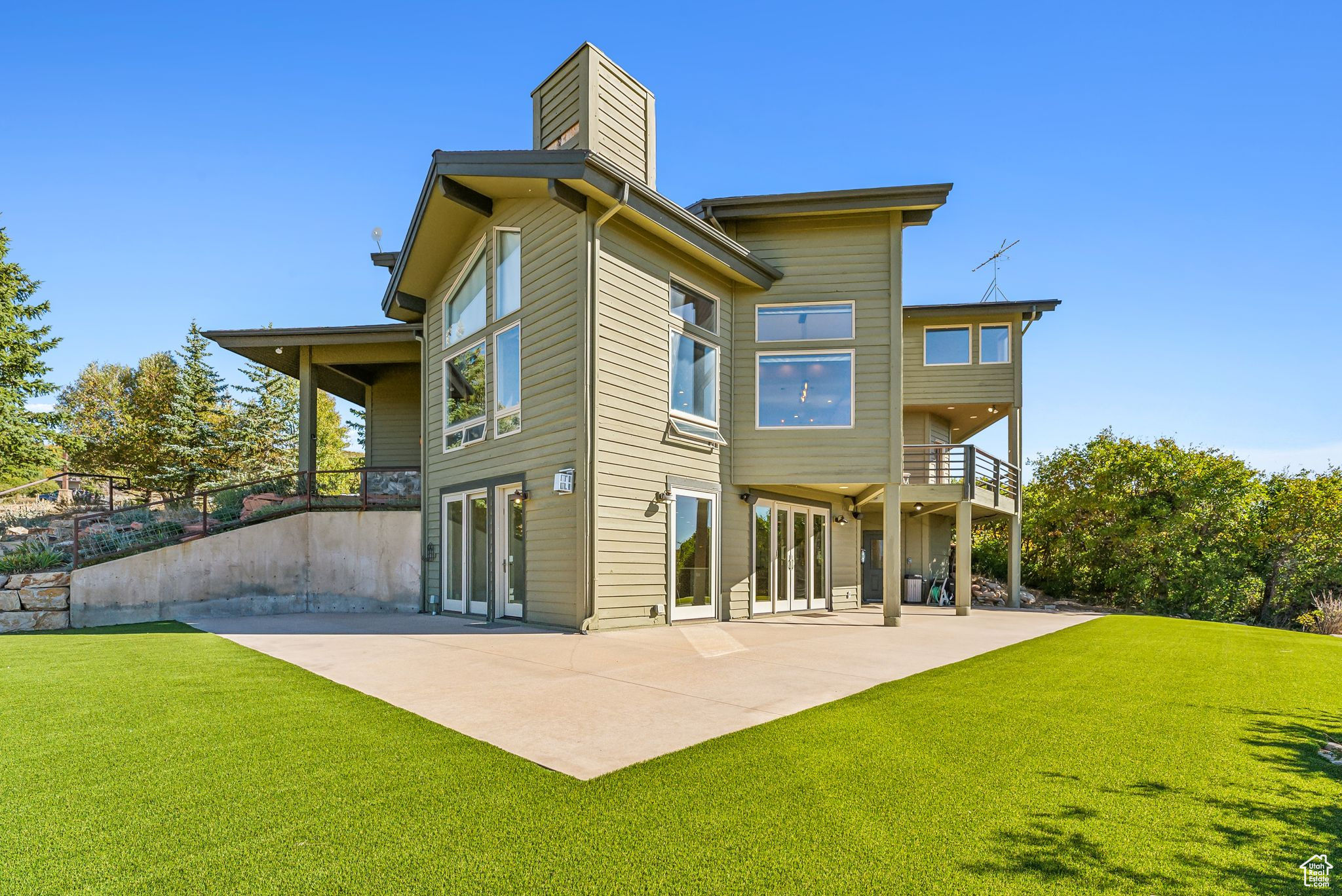 354 E ASPEN LN