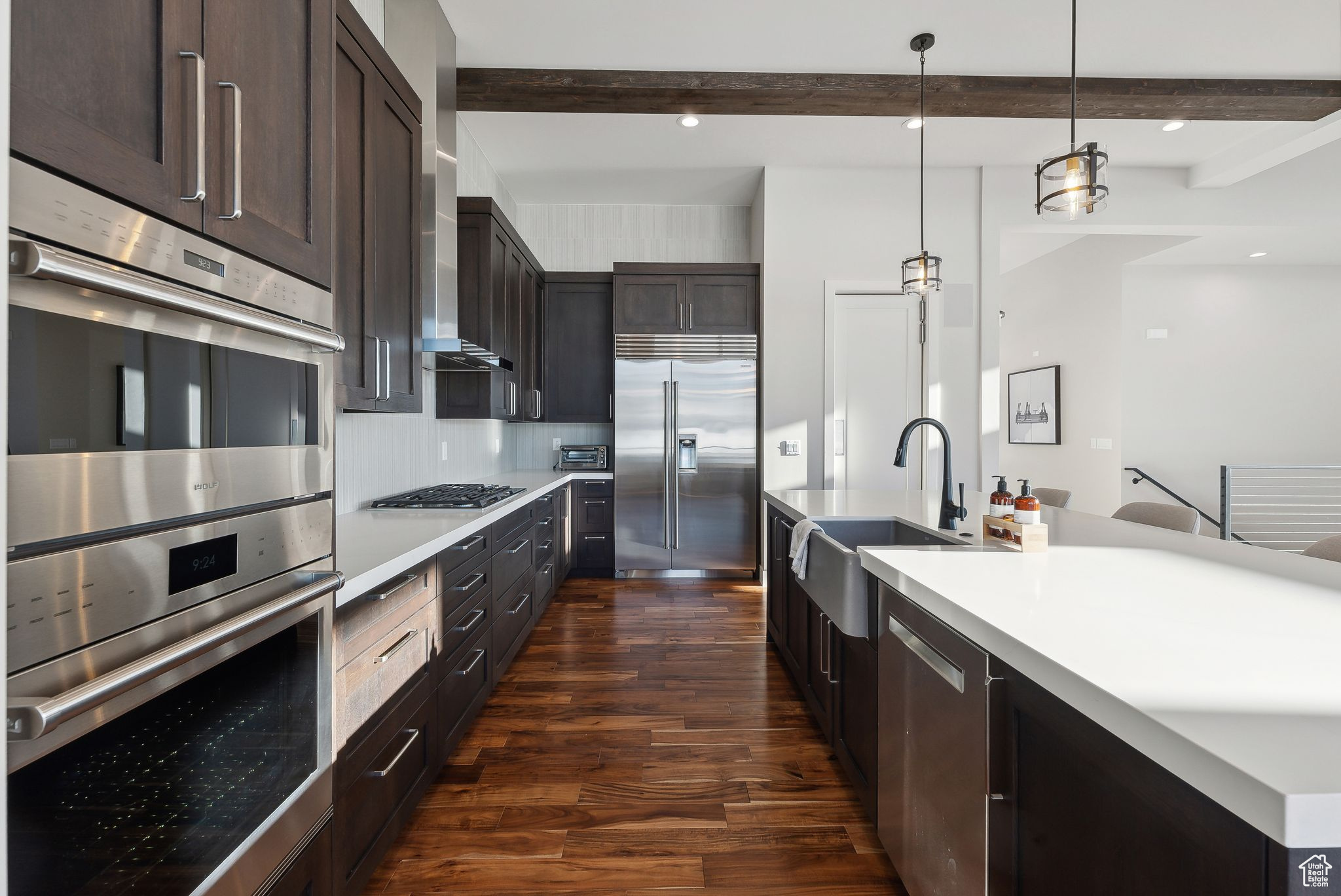 1307 W SKYRIDGE DR