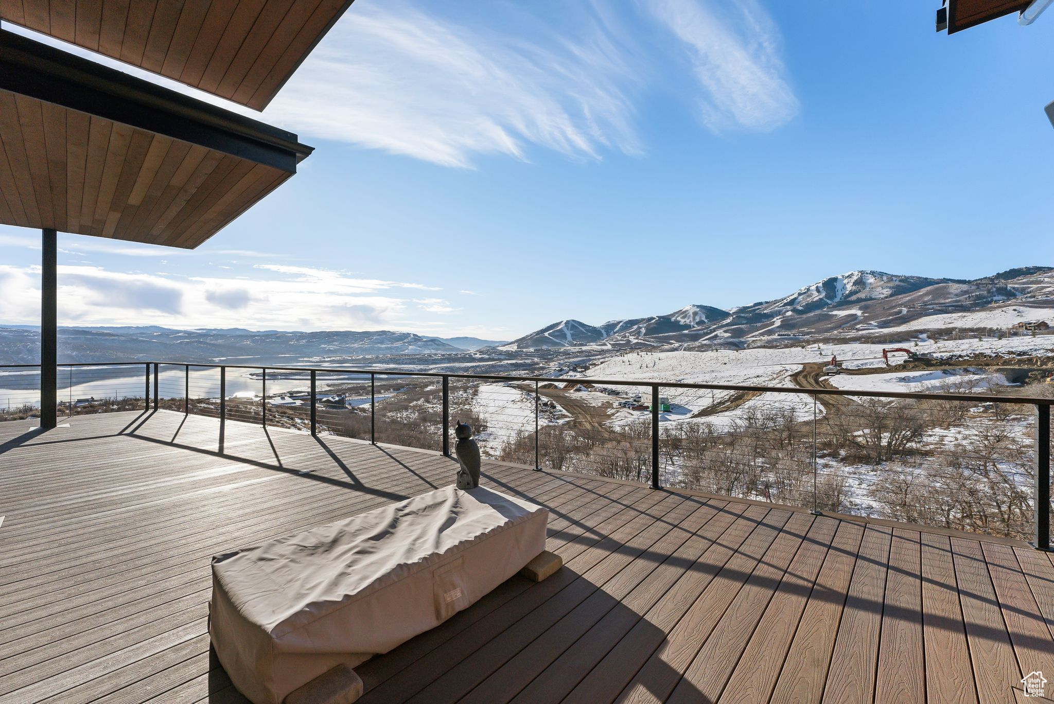 1307 W SKYRIDGE DR