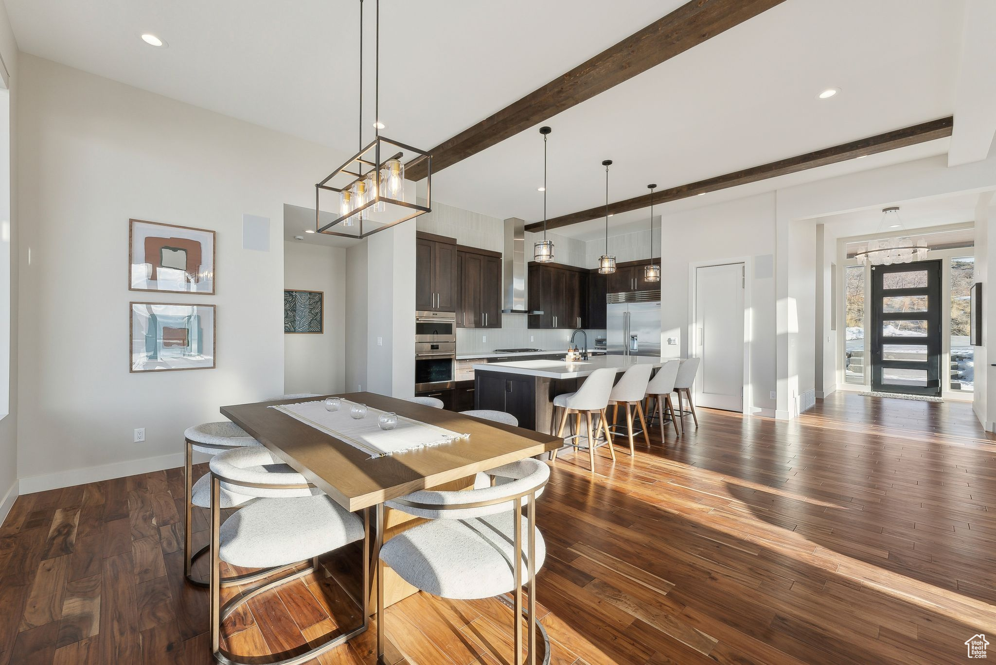 1307 W SKYRIDGE DR