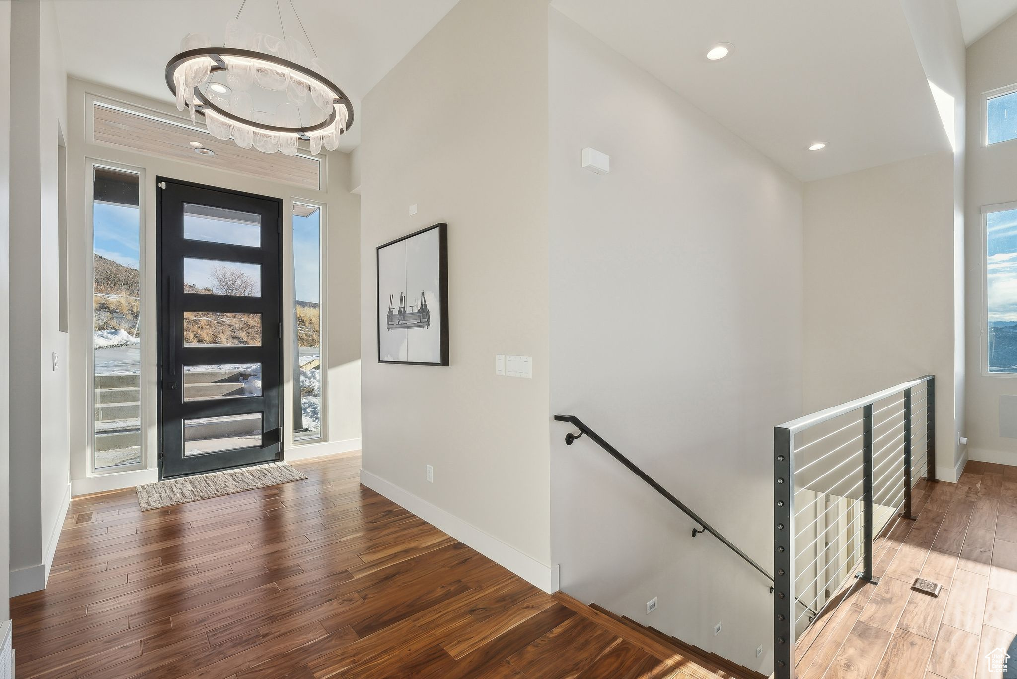 1307 W SKYRIDGE DR