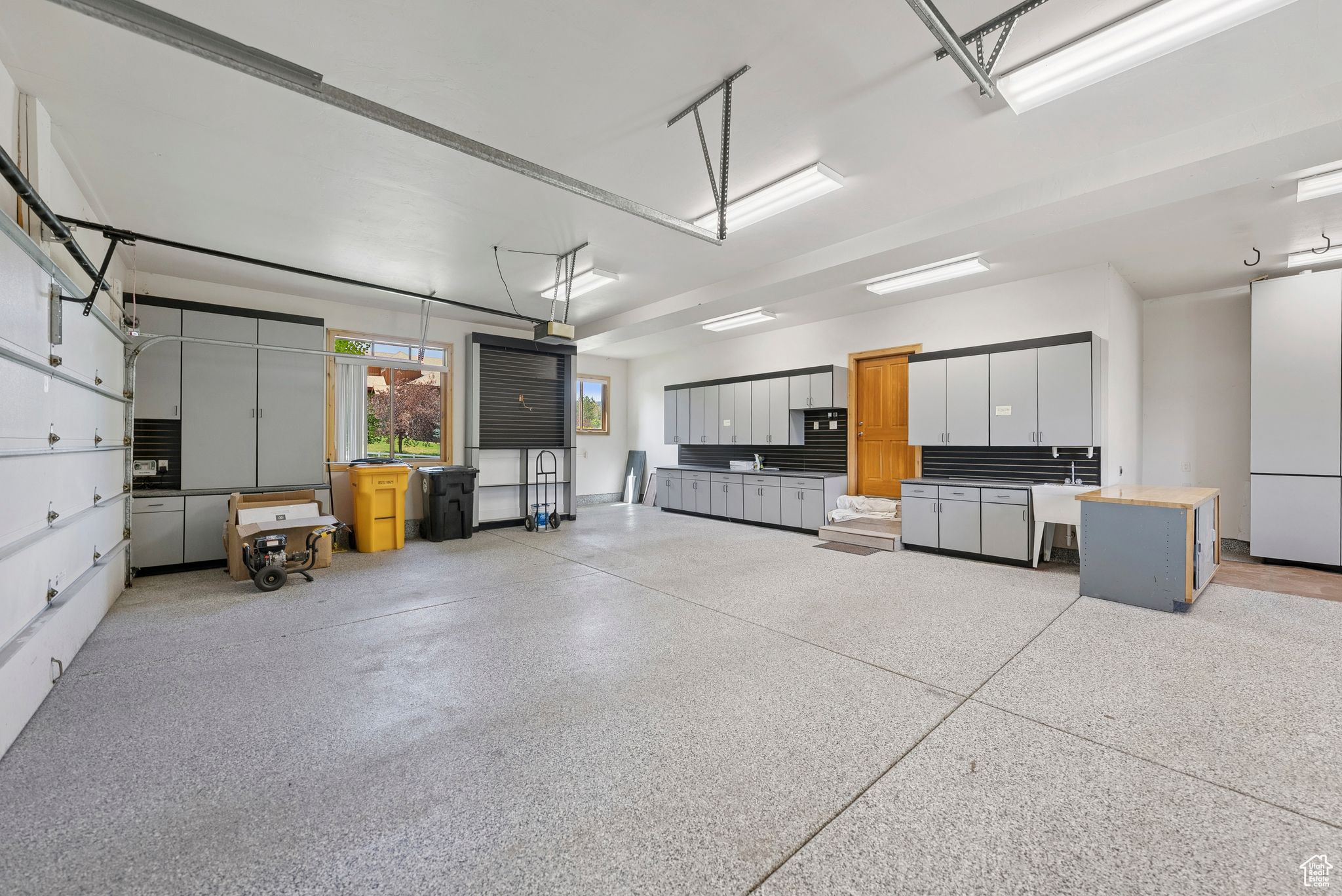 4555 PALOMINO DR