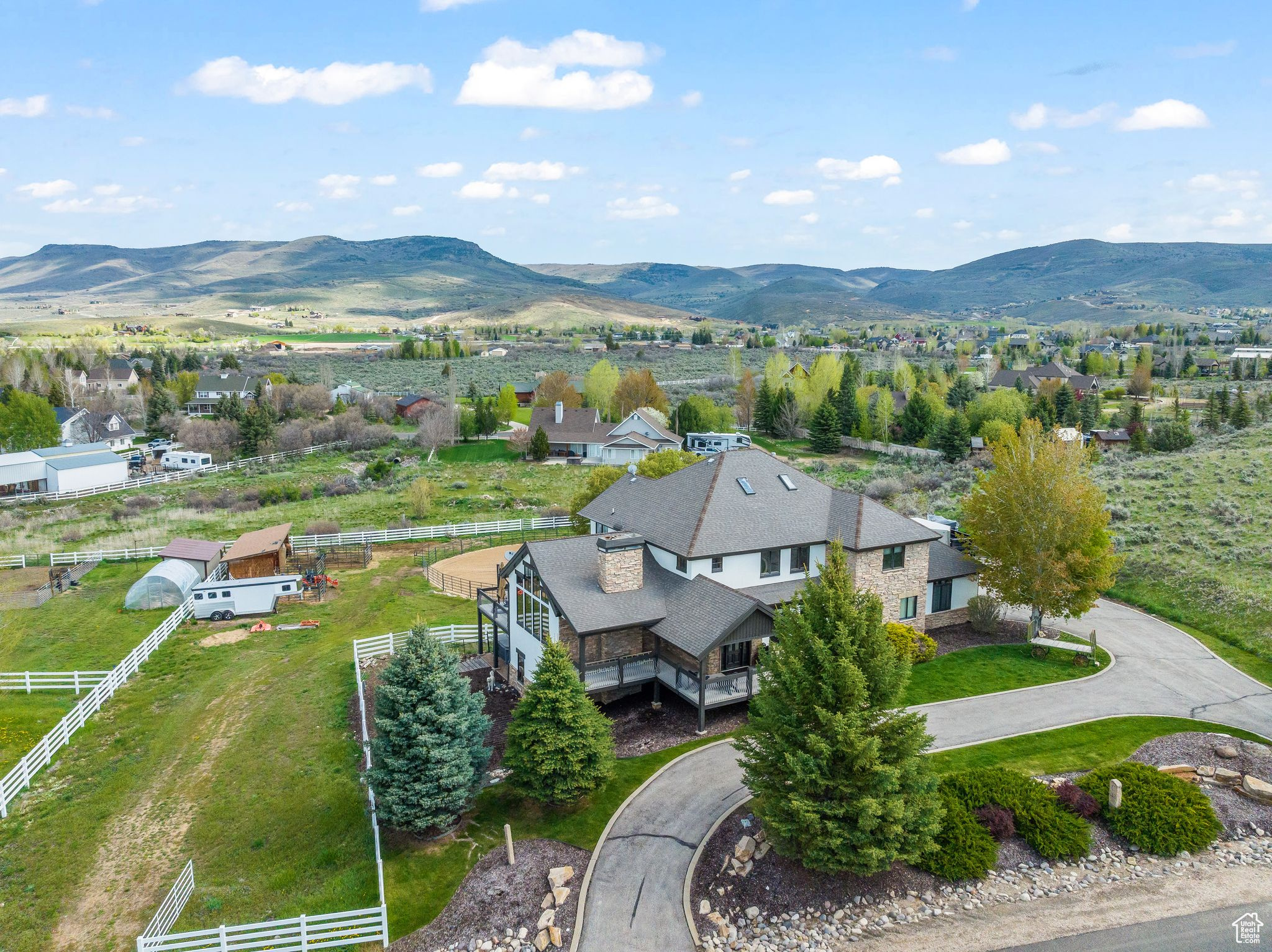 4555 PALOMINO DR
