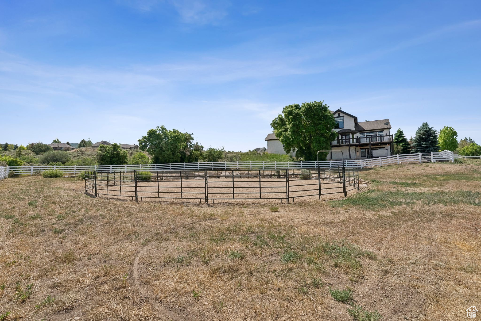 4555 PALOMINO DR