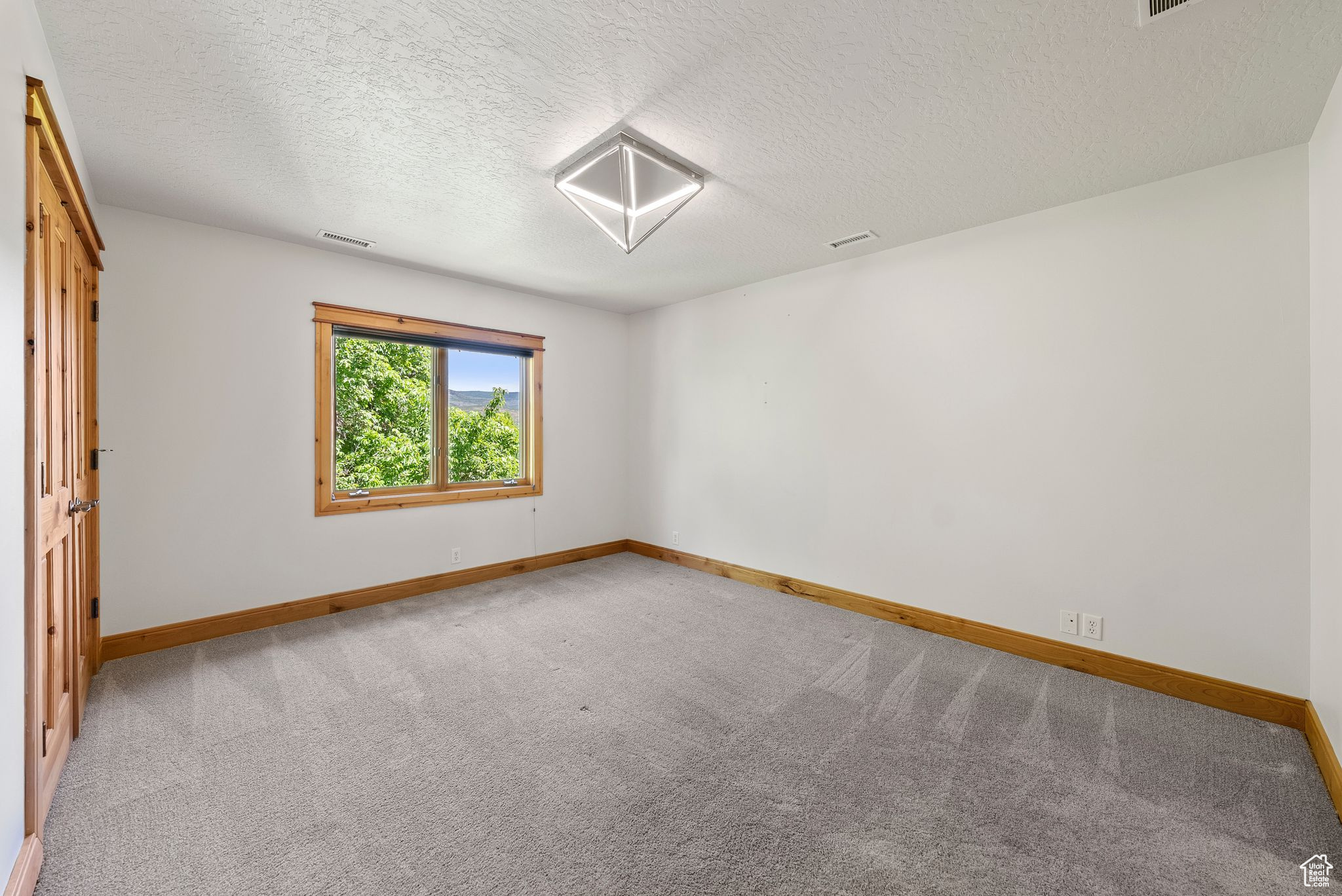 4555 PALOMINO DR
