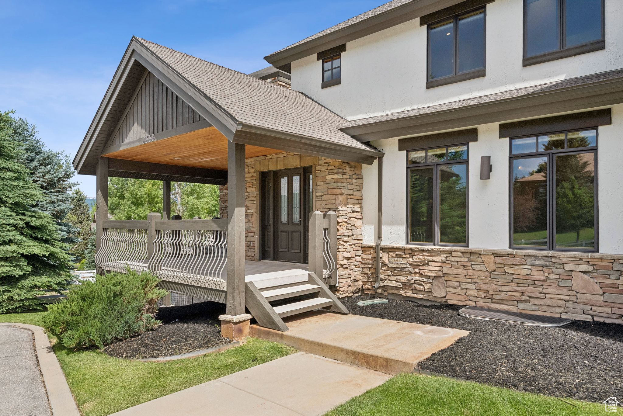 4555 PALOMINO DR