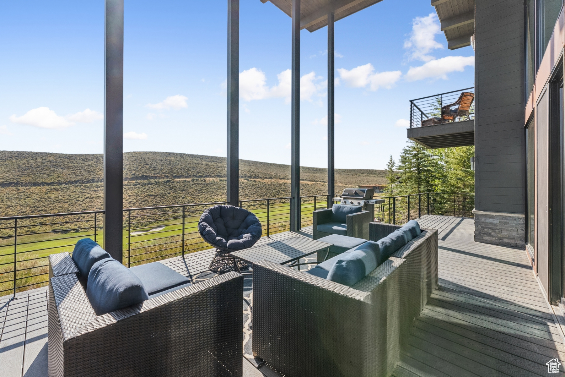 6458 GOLDEN BEAR LOOP