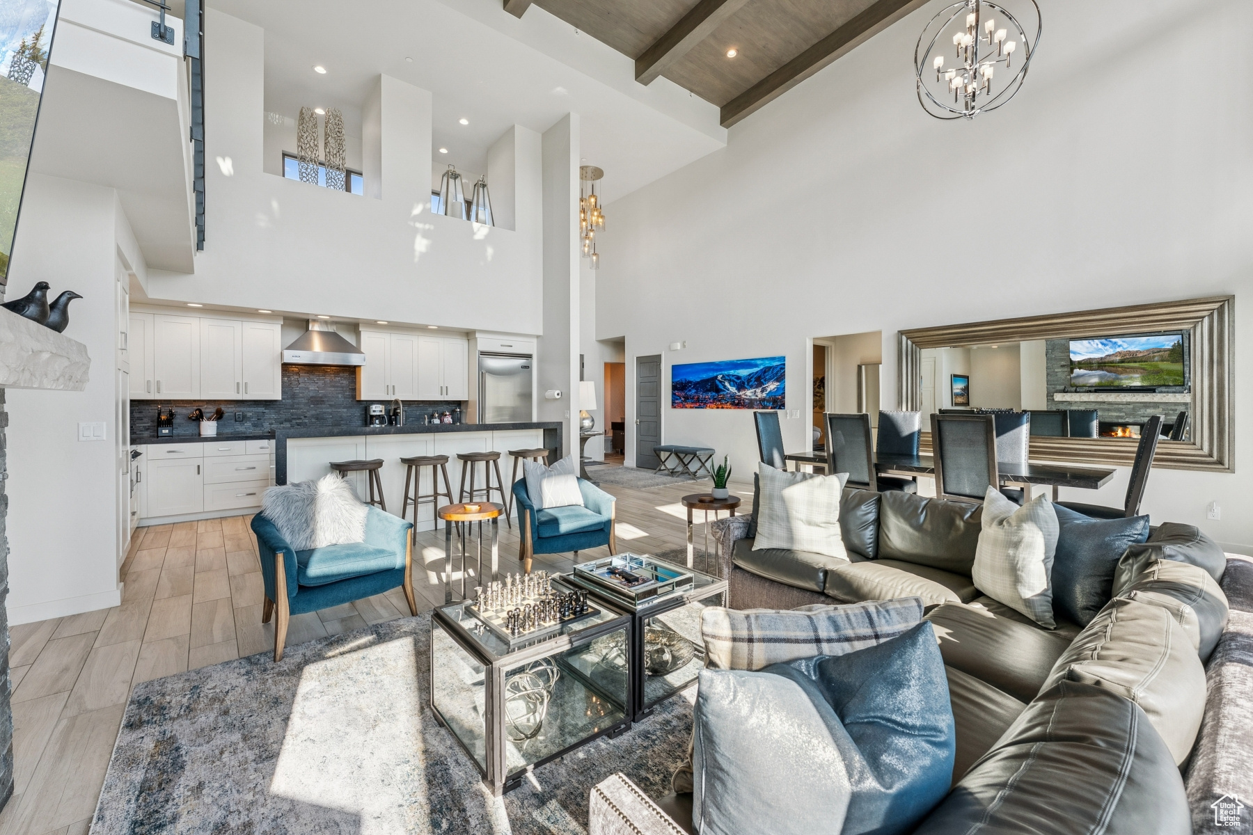 6458 GOLDEN BEAR LOOP
