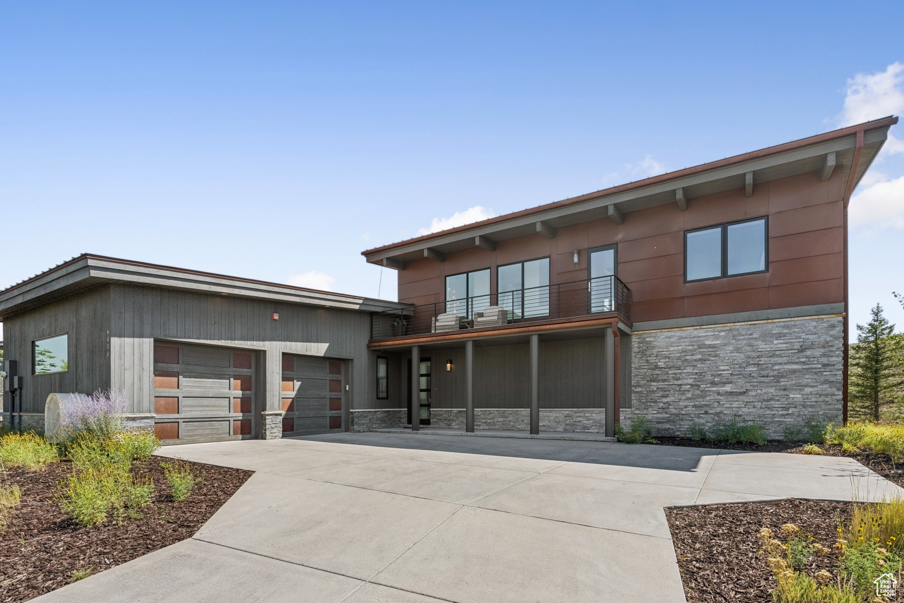 6458 GOLDEN BEAR LOOP