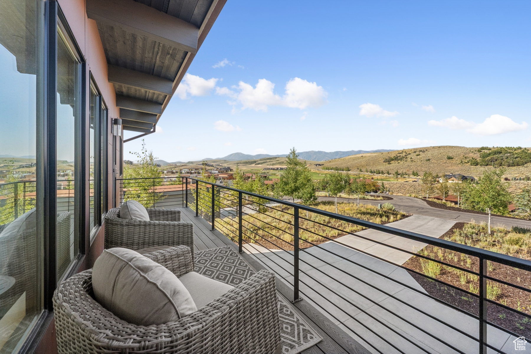 6458 GOLDEN BEAR LOOP