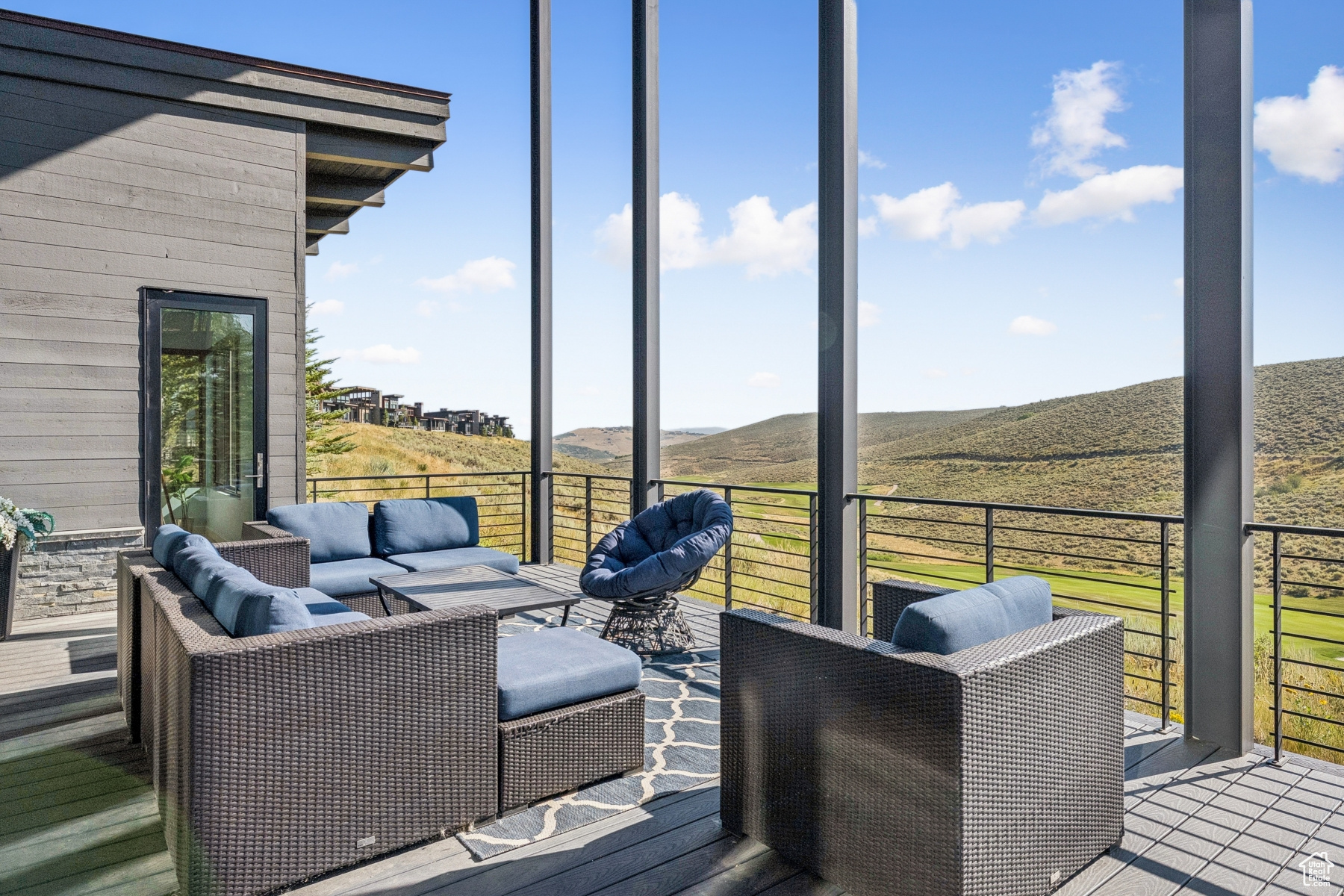 6458 GOLDEN BEAR LOOP