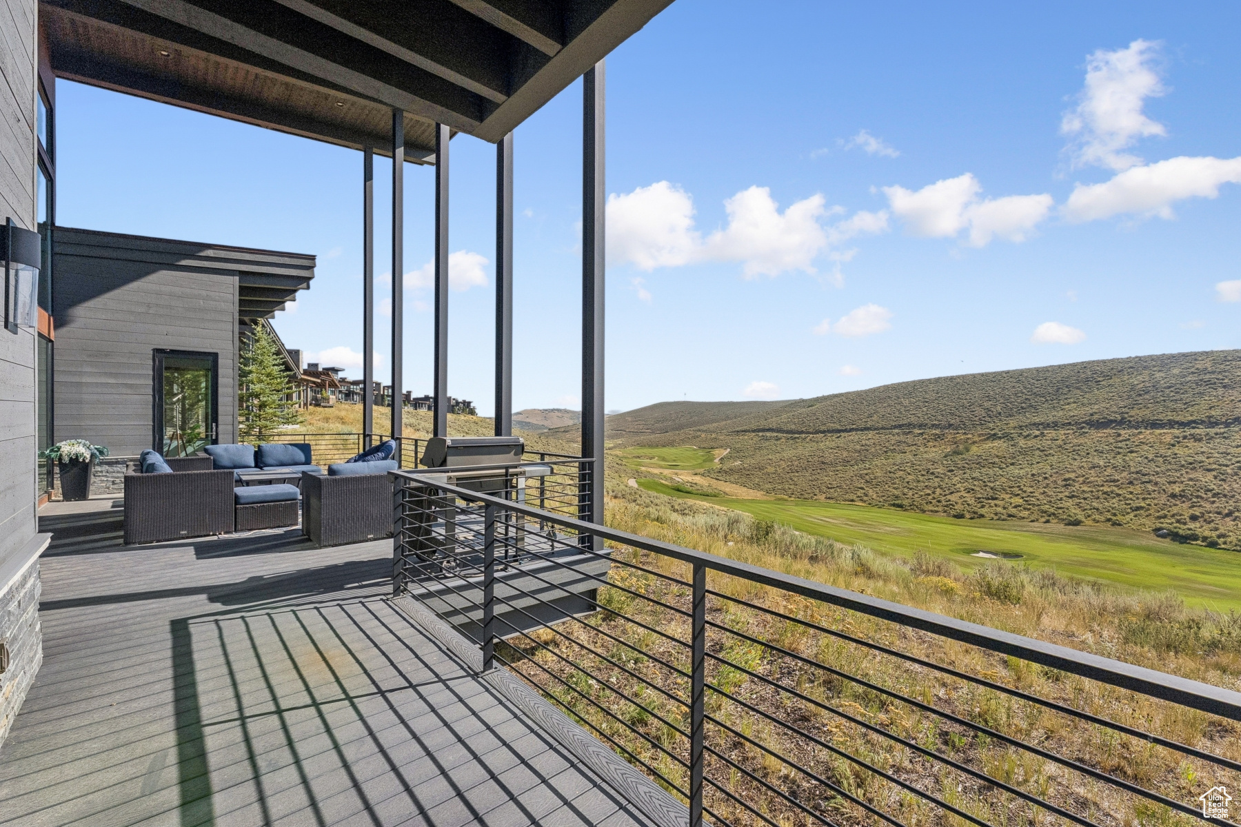 6458 GOLDEN BEAR LOOP