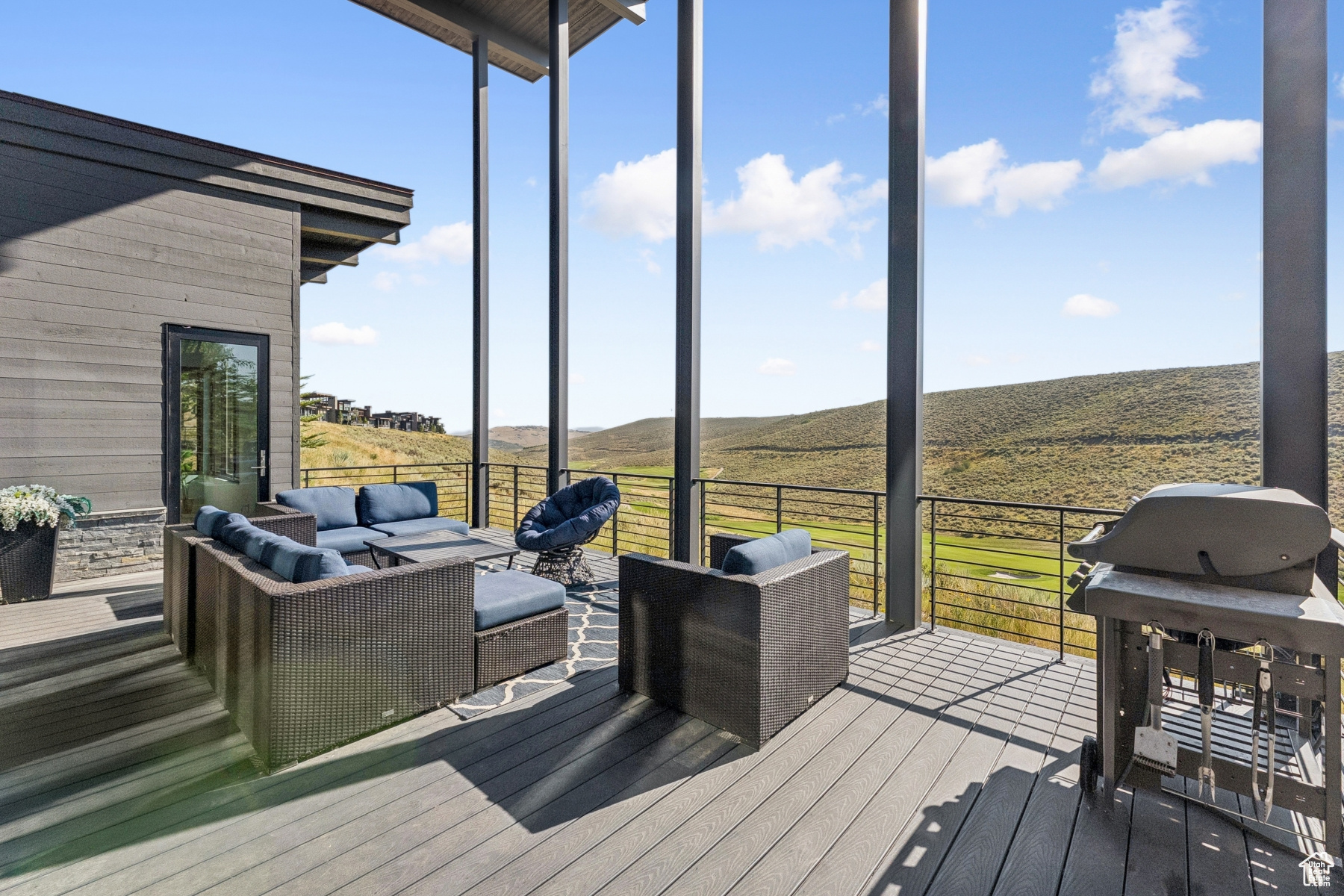 6458 GOLDEN BEAR LOOP