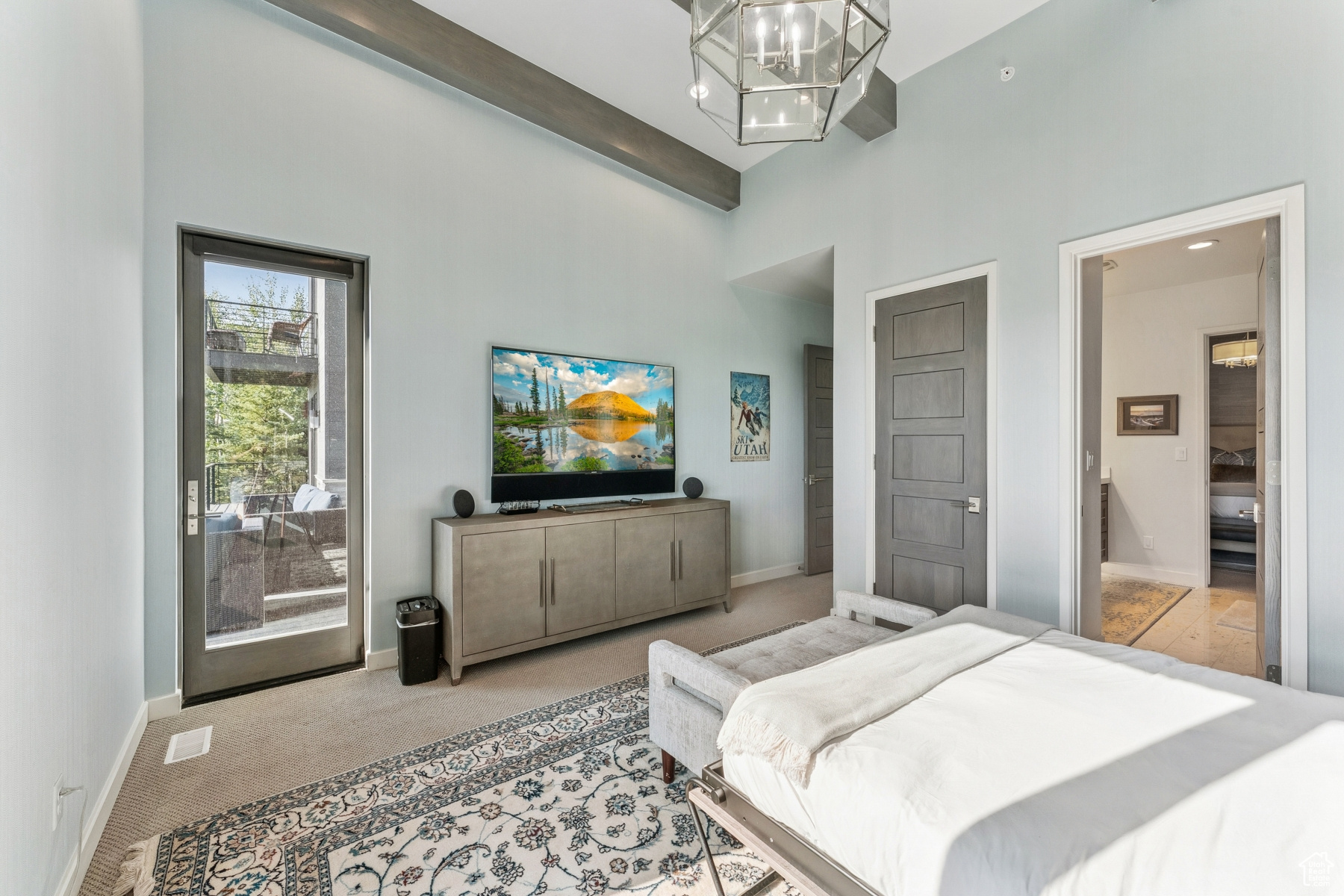 6458 GOLDEN BEAR LOOP