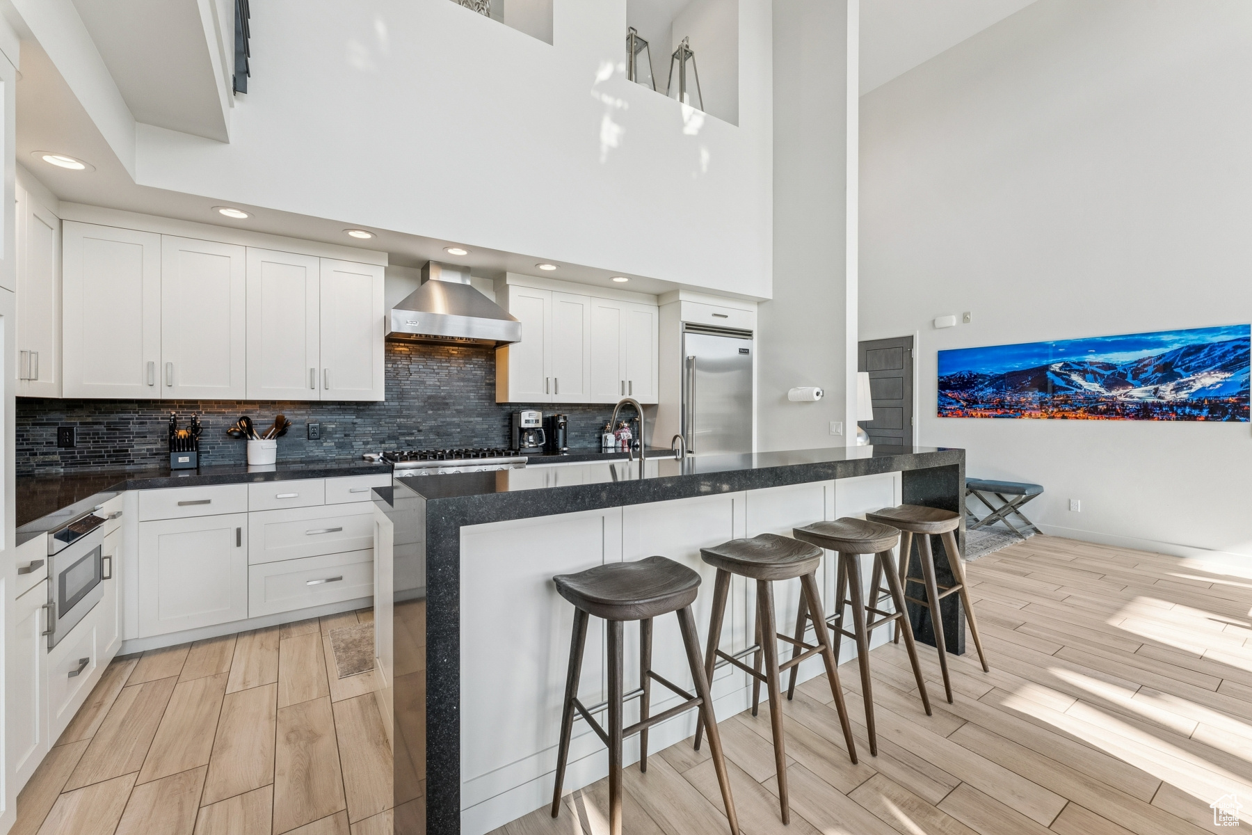 6458 GOLDEN BEAR LOOP
