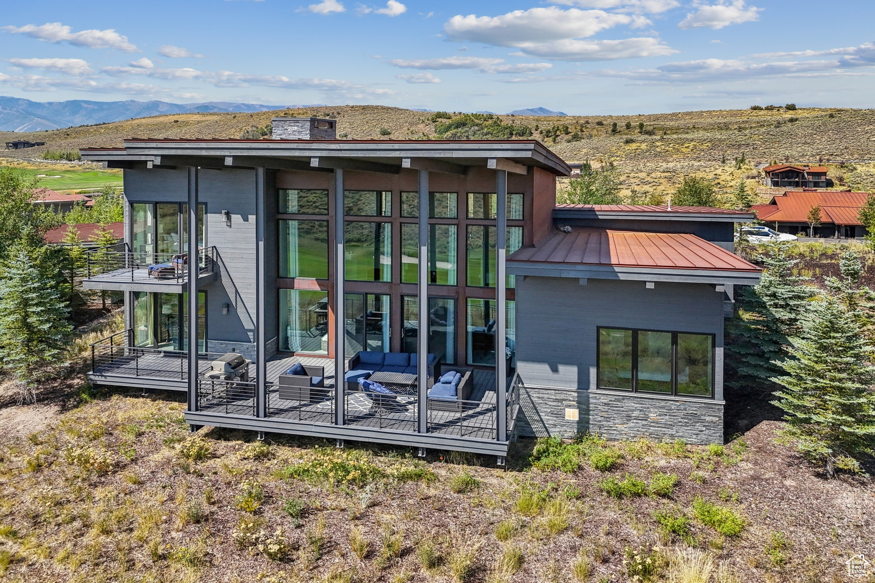 6458 GOLDEN BEAR LOOP
