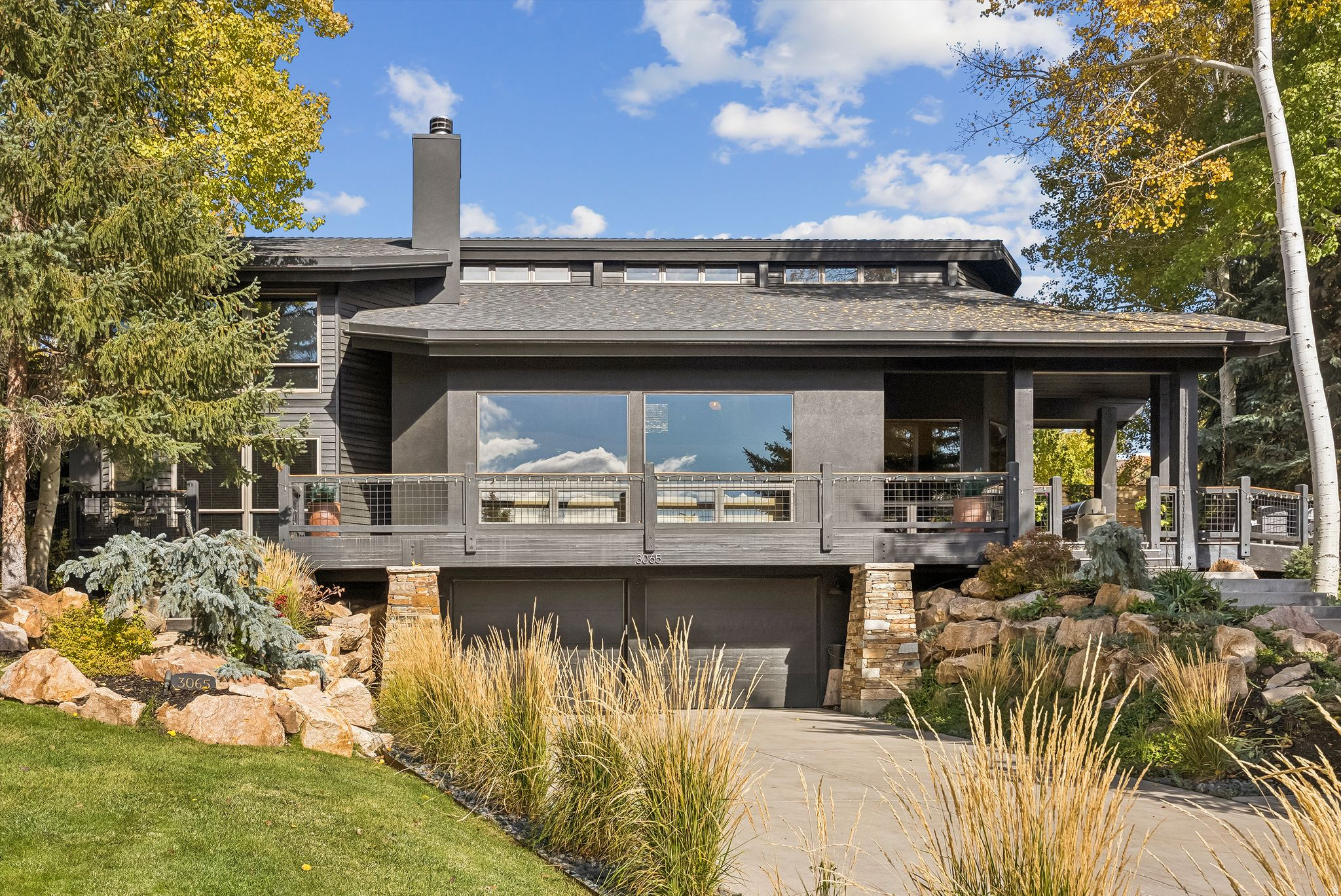 3065 OAK RIM LN