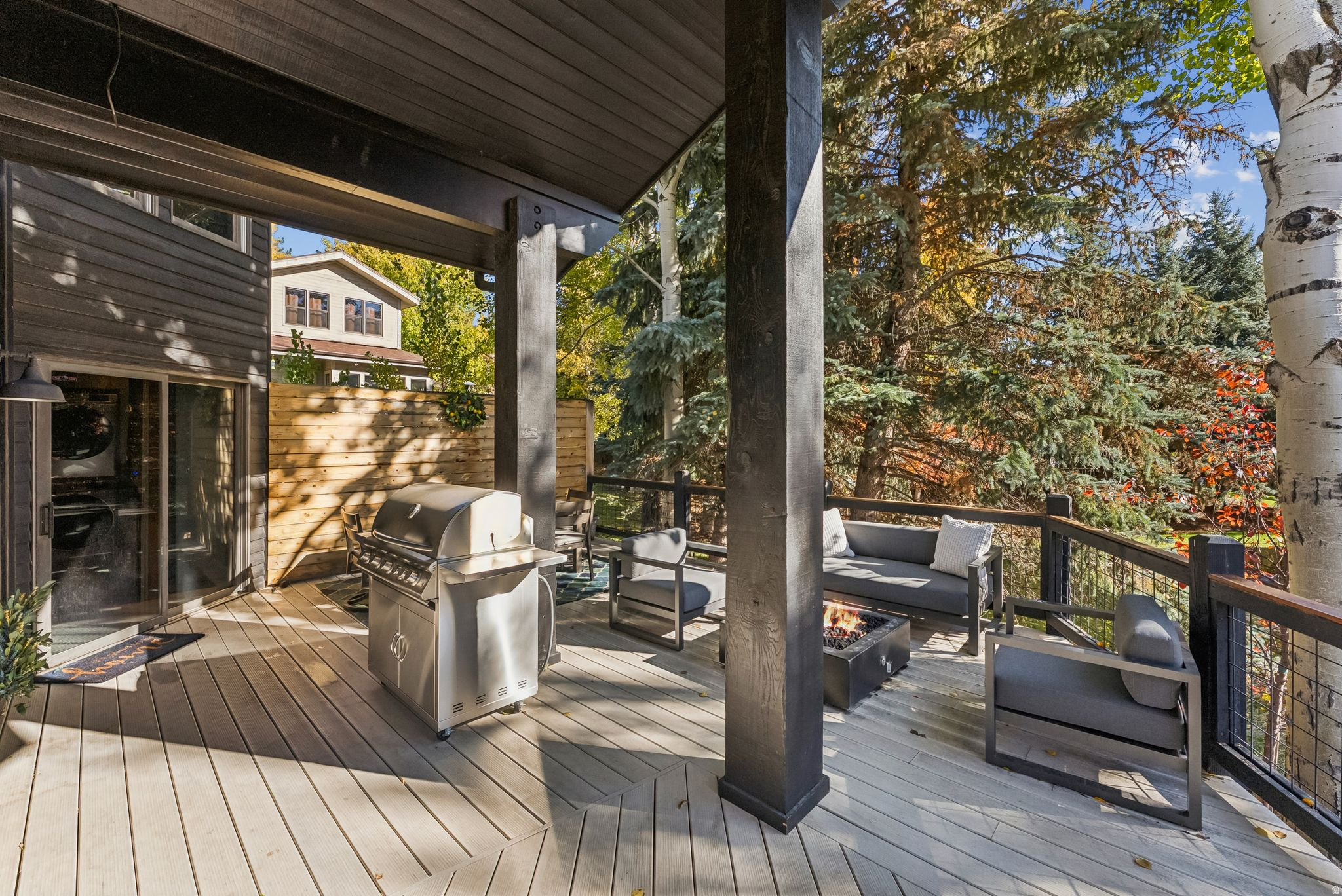 3065 OAK RIM LN