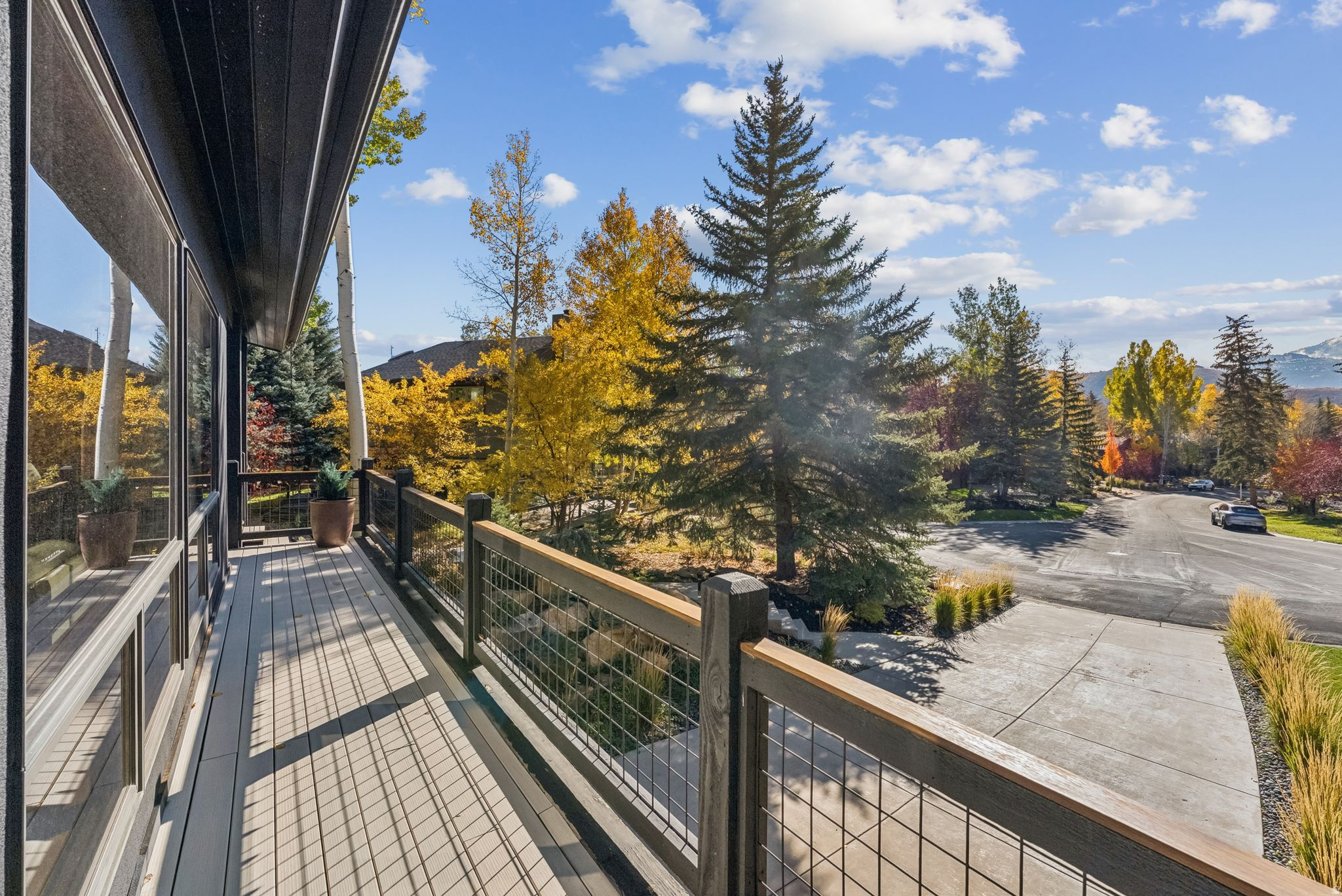 3065 OAK RIM LN