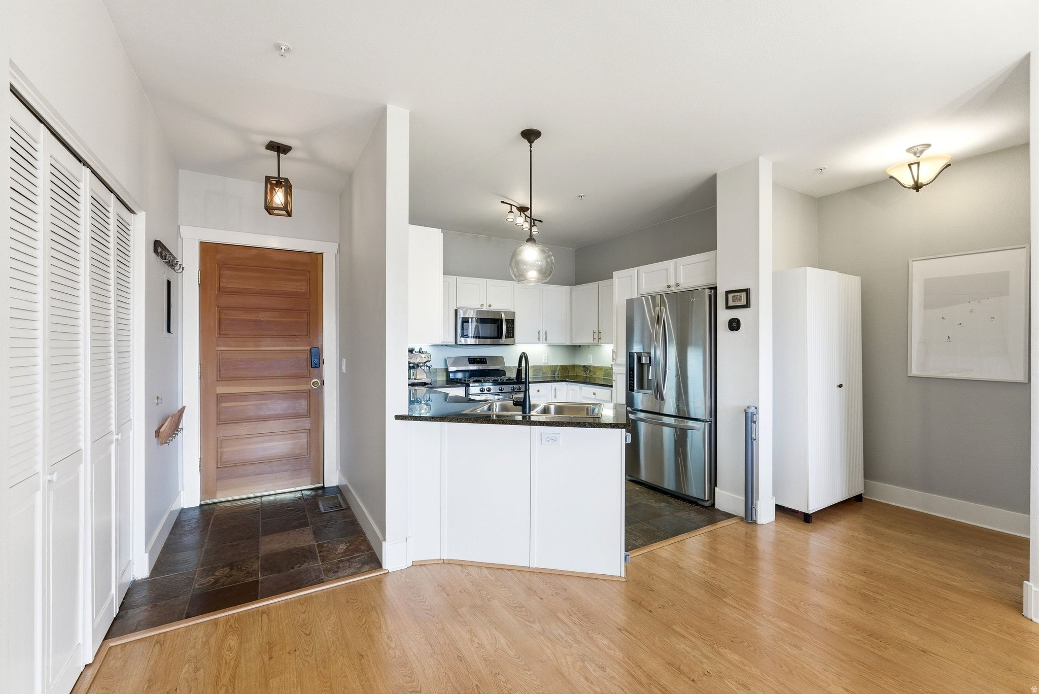 8231 MEADOWVIEW CT #K12