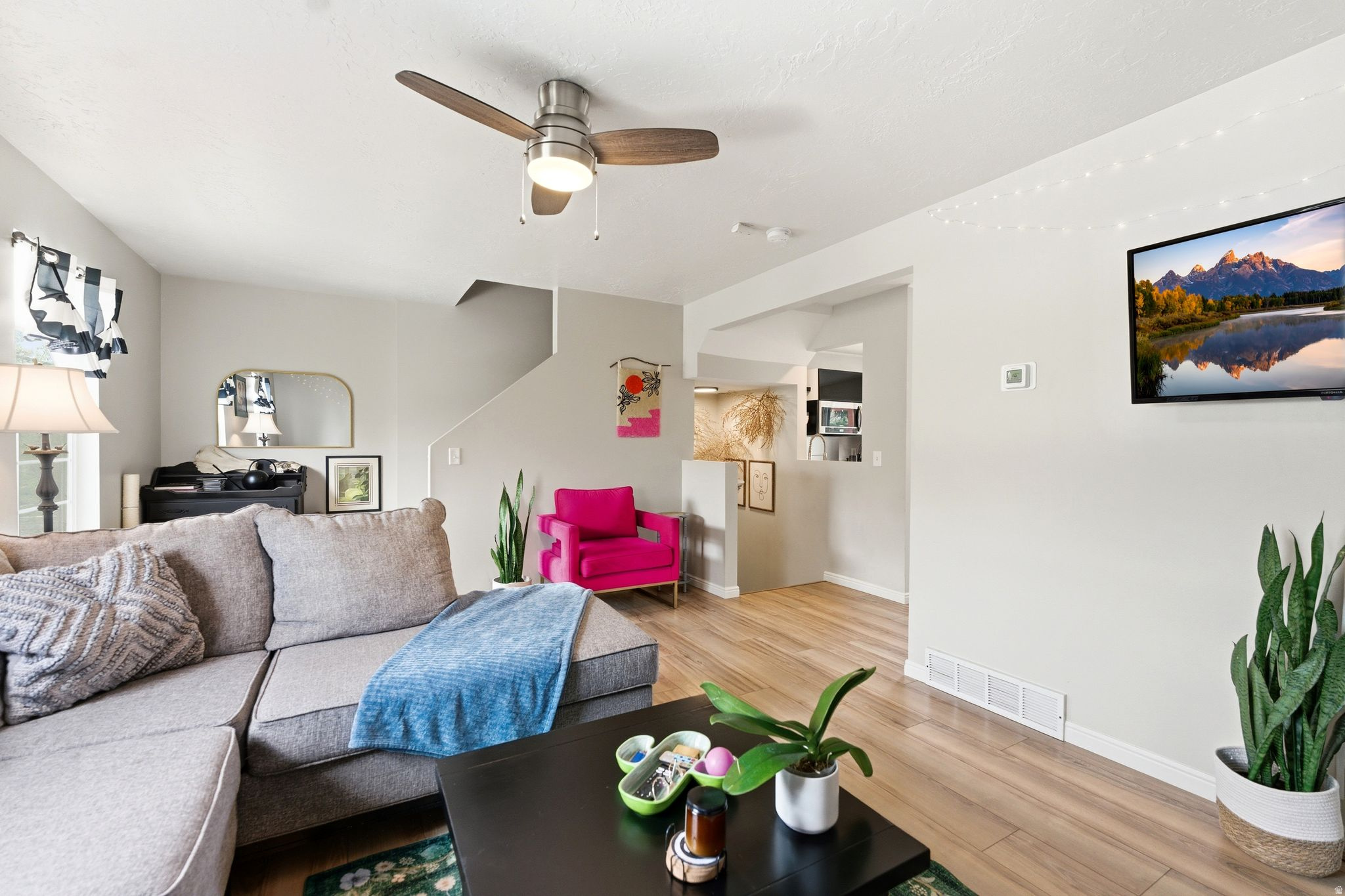 515 INVERNESS LN #207