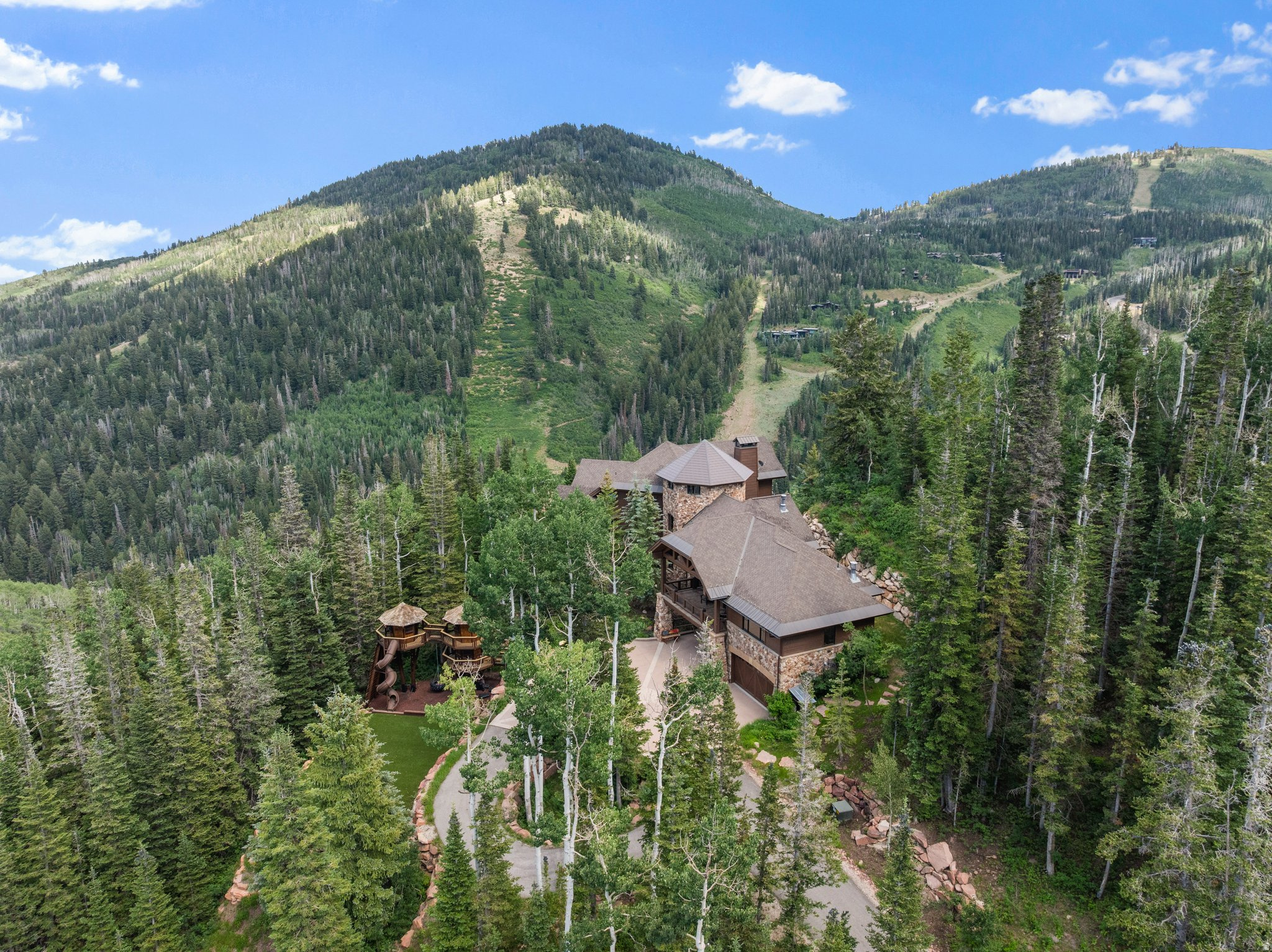 35 WHITE PINE CANYON RD