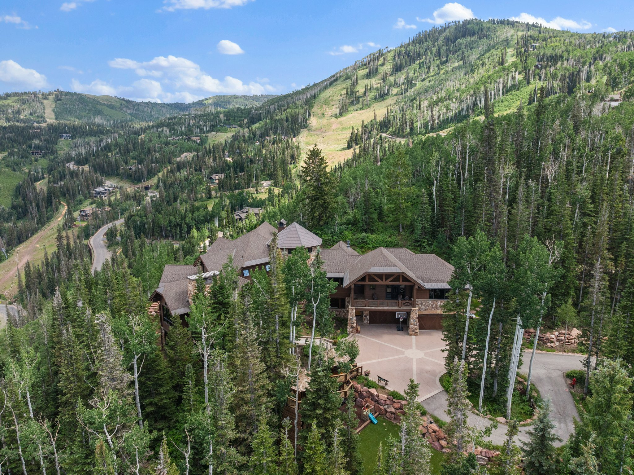 35 WHITE PINE CANYON RD