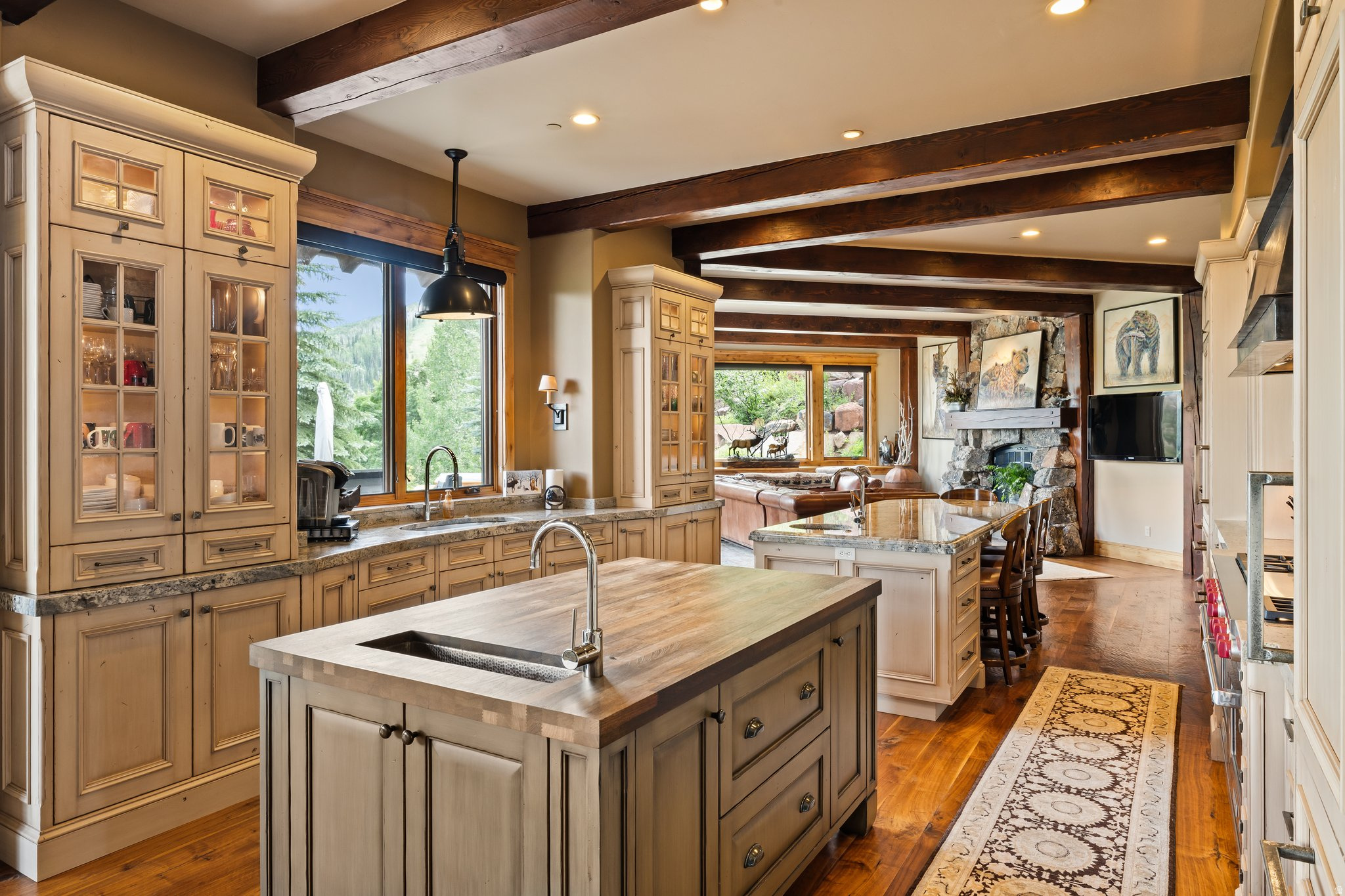 35 WHITE PINE CANYON RD