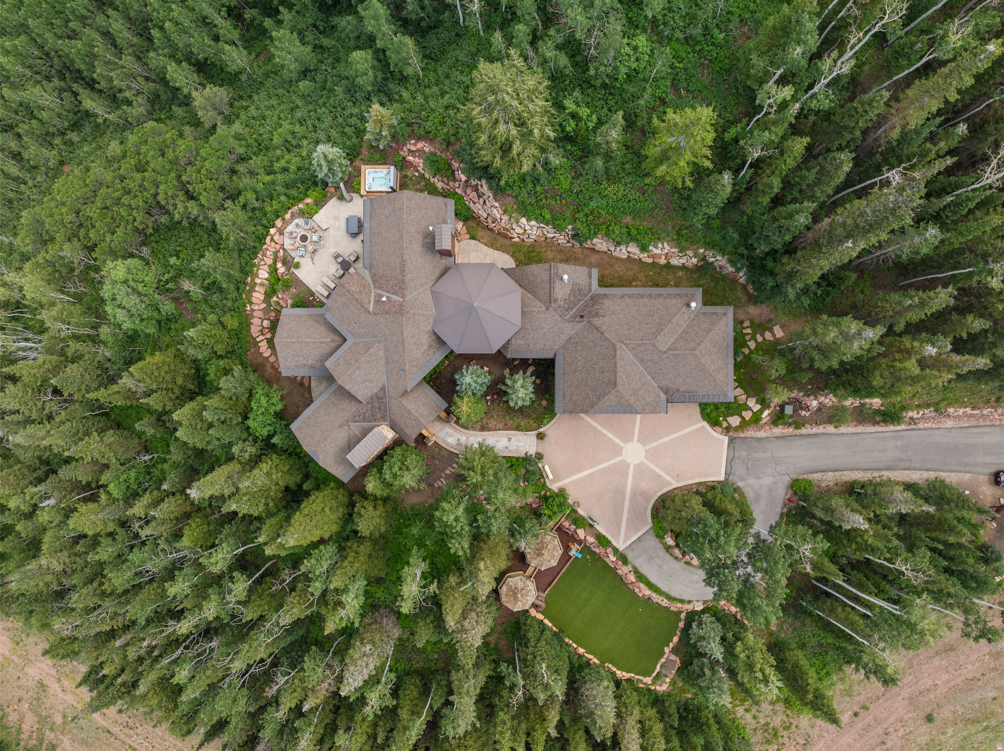 35 WHITE PINE CANYON RD
