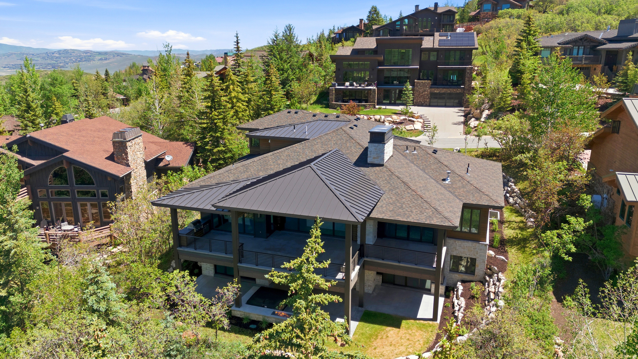 3506 OAK WOOD DR