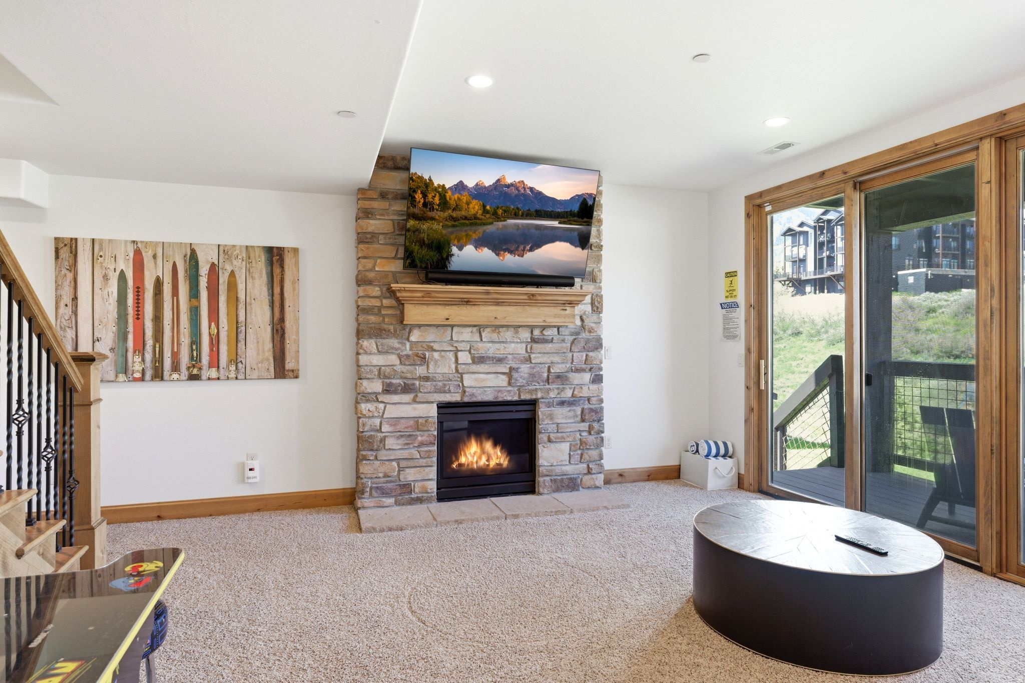 1270 W STILLWATER DR