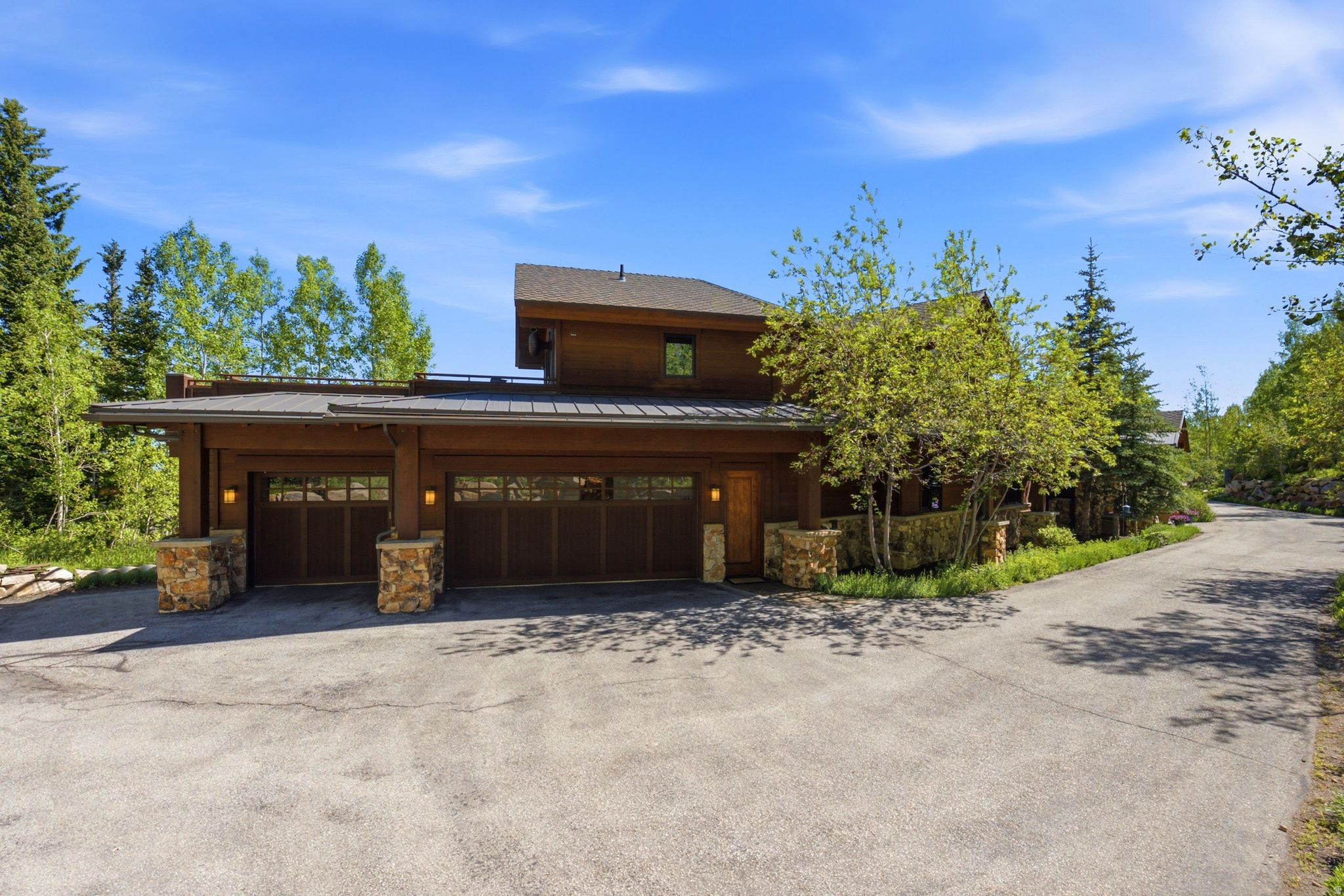 39 WHITE PINE CANYON RD