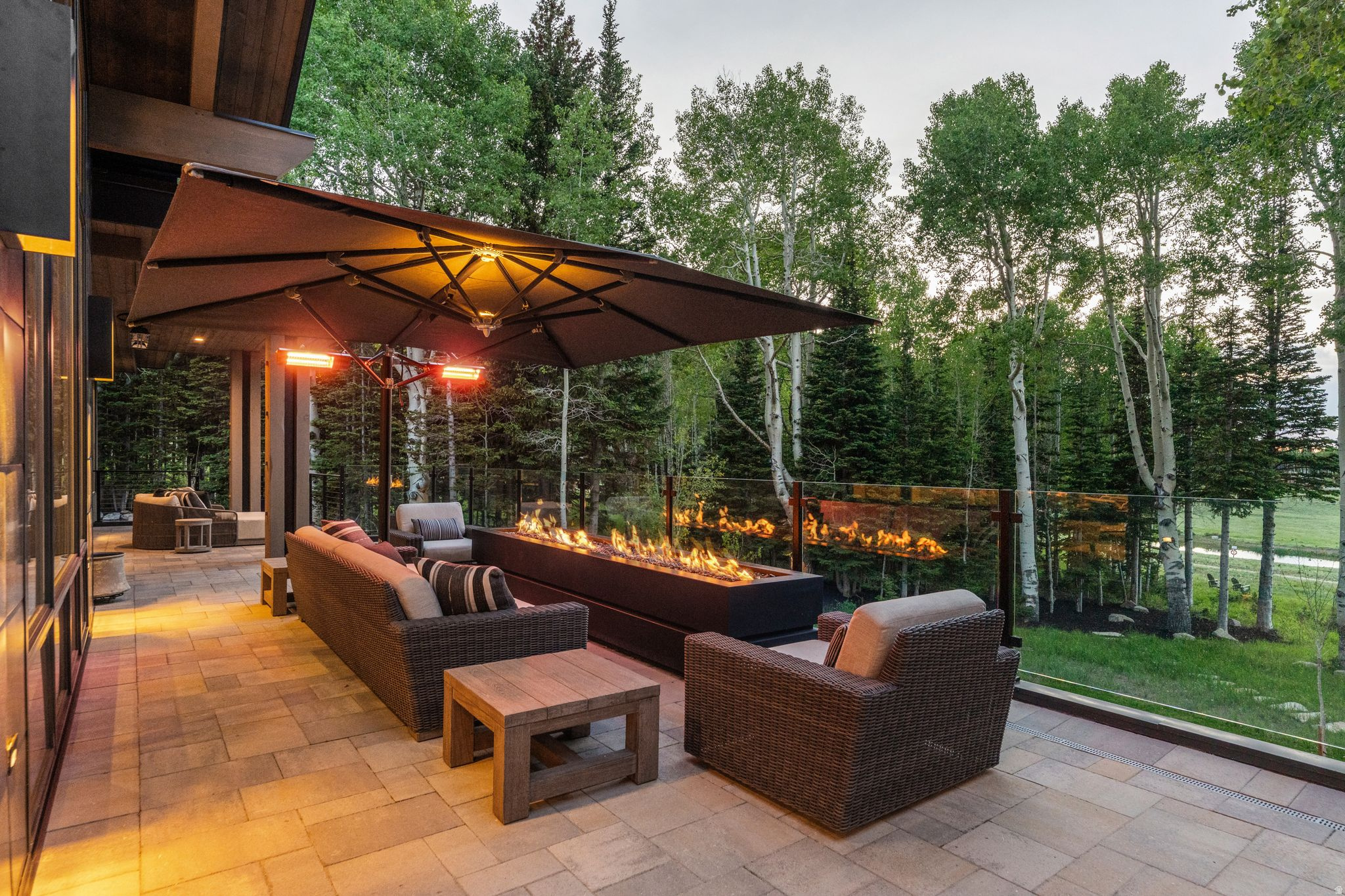 269 WHITE PINE CANYON RD
