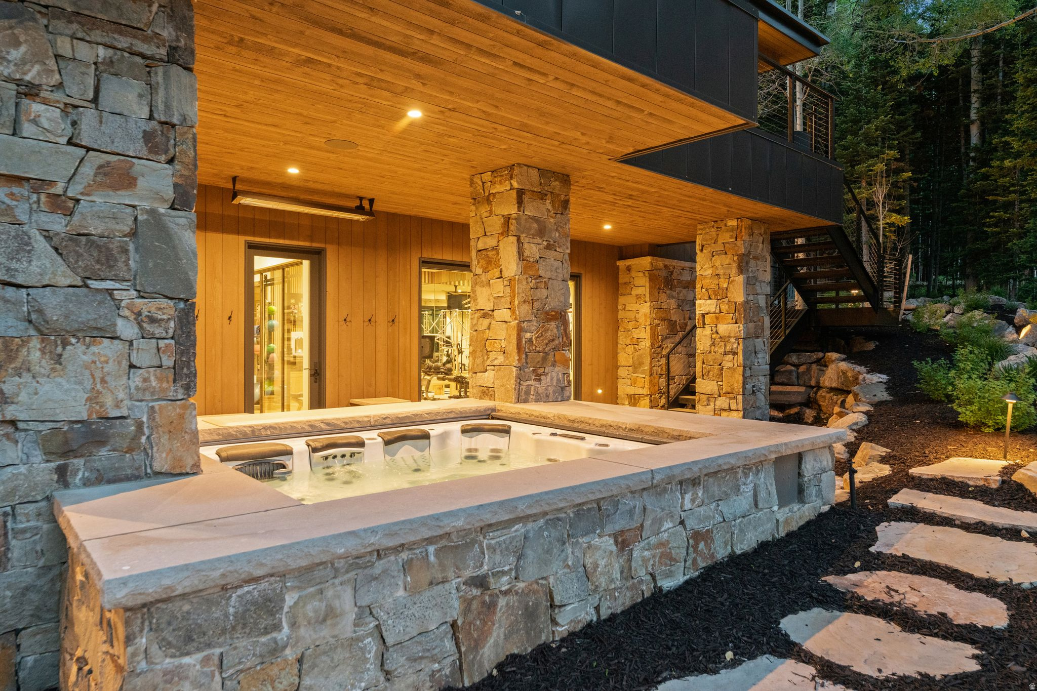 269 WHITE PINE CANYON RD
