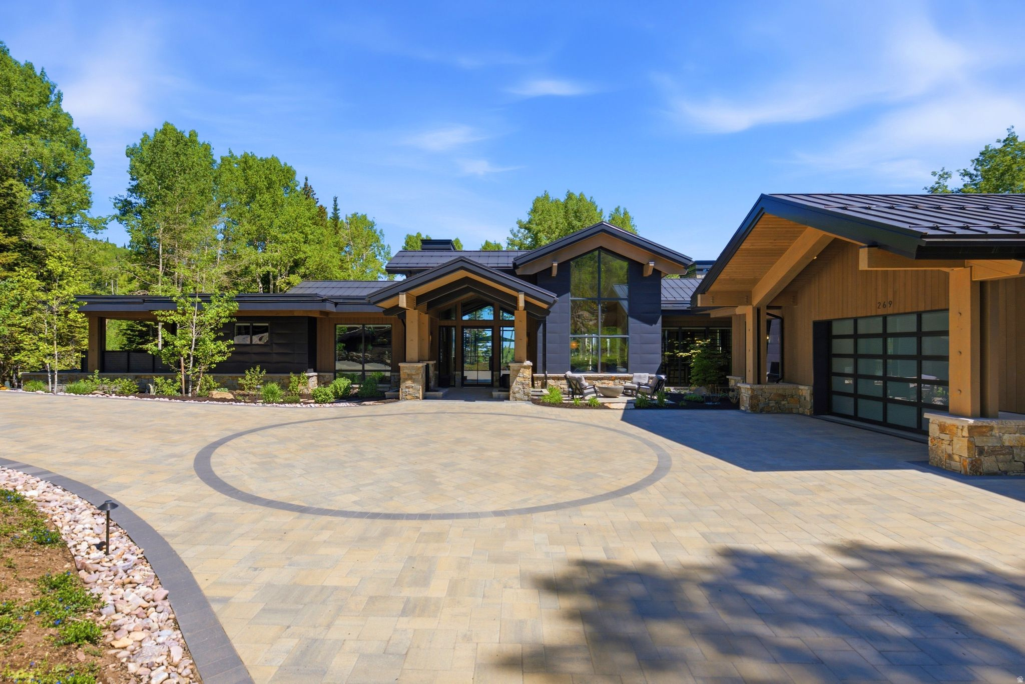 269 WHITE PINE CANYON RD