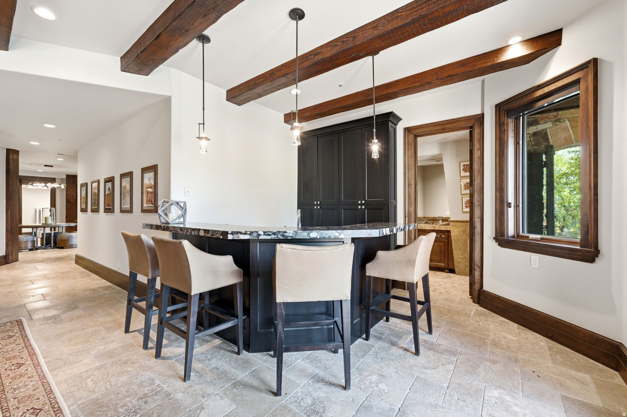 35 SANDSTONE CV
