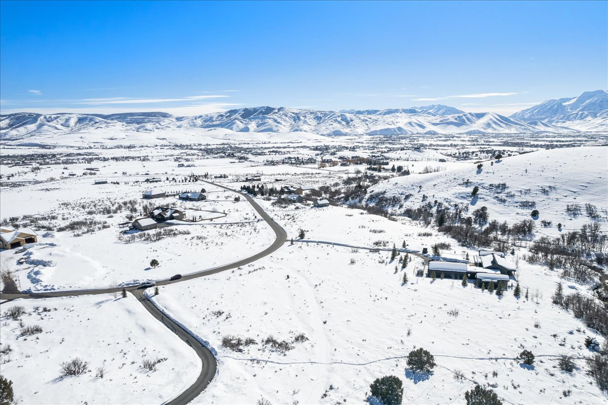 4095 GREENER HILLS DR Unit: 26