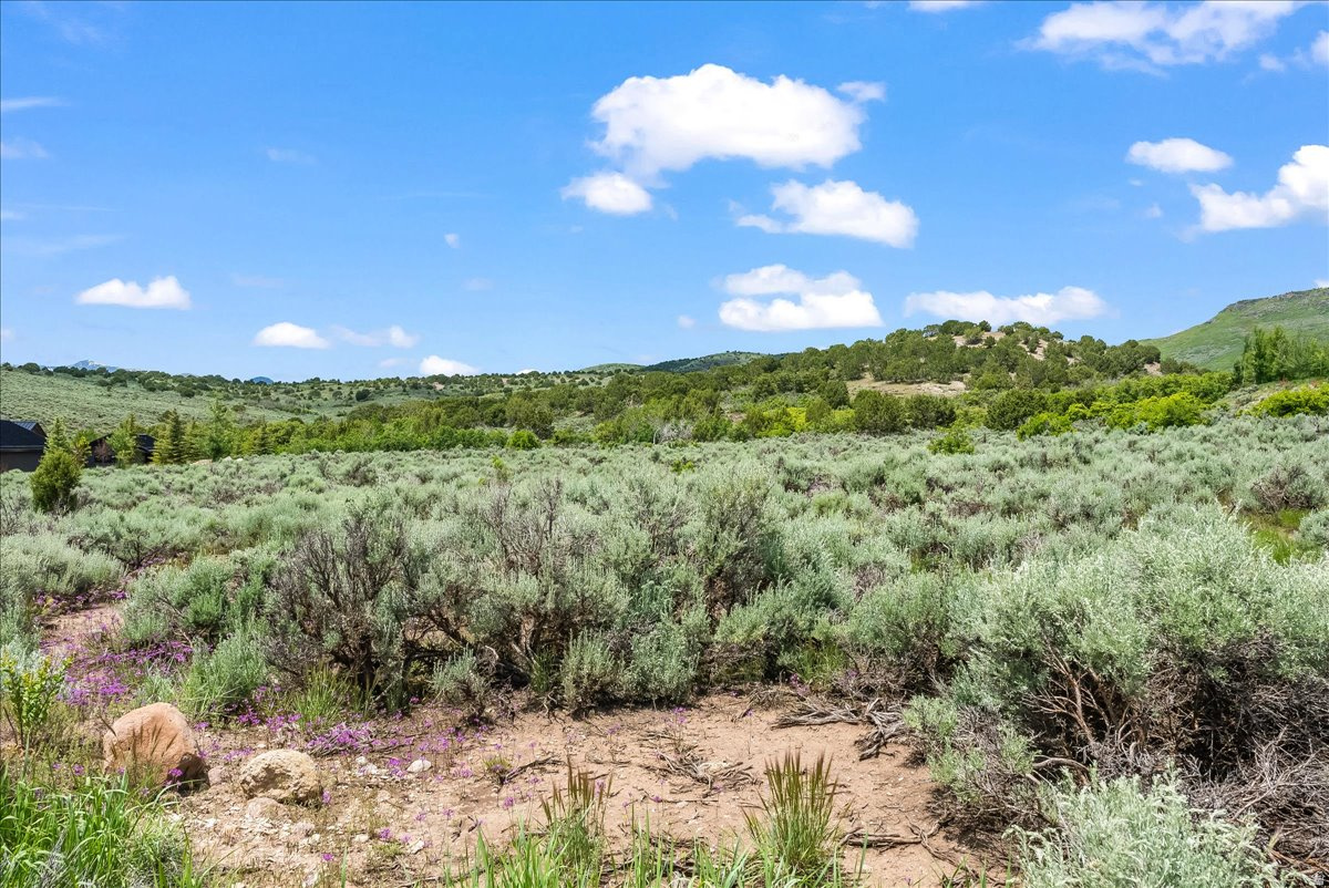 4095 GREENER HILLS DR Unit: 26