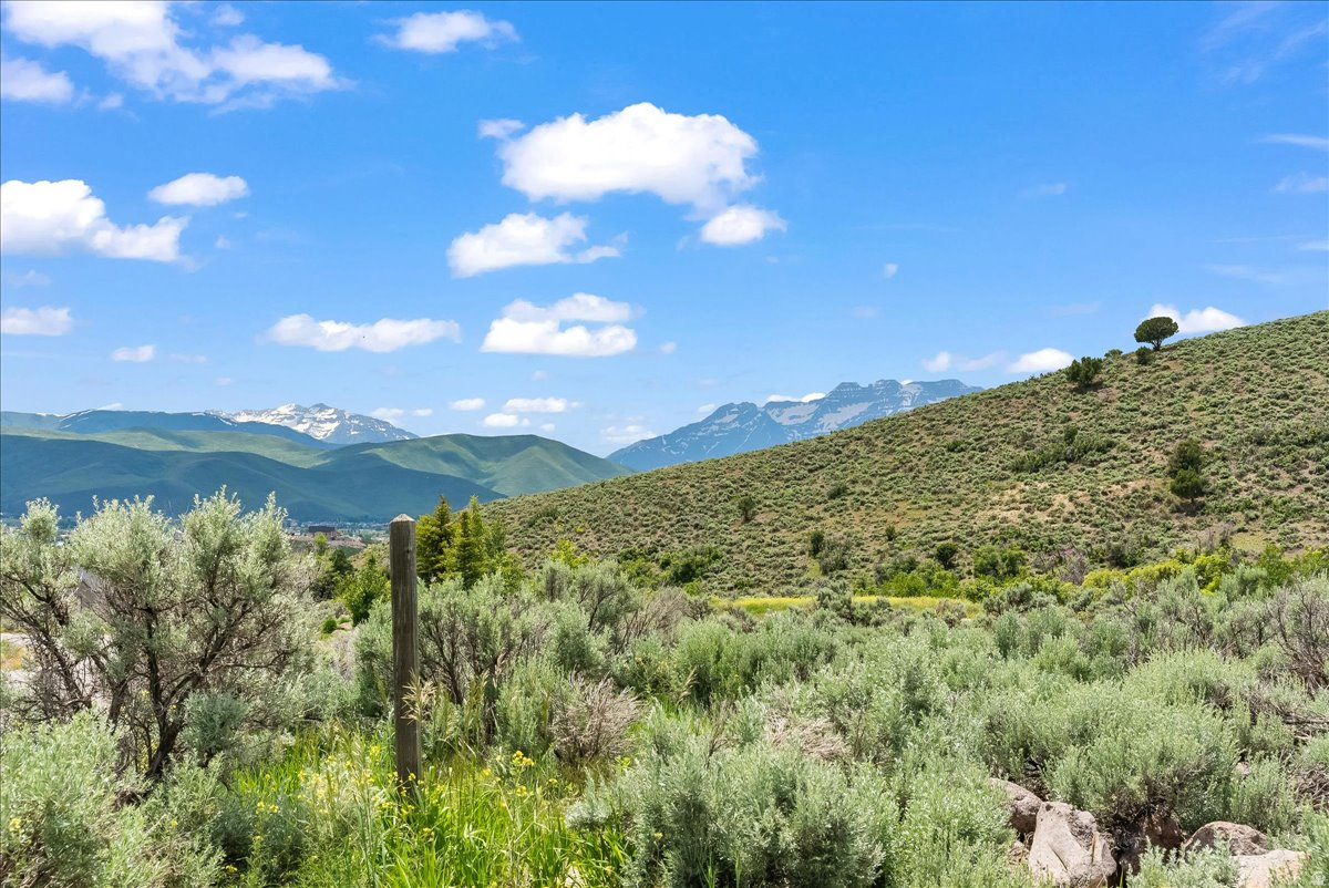 4095 GREENER HILLS DR Unit: 26