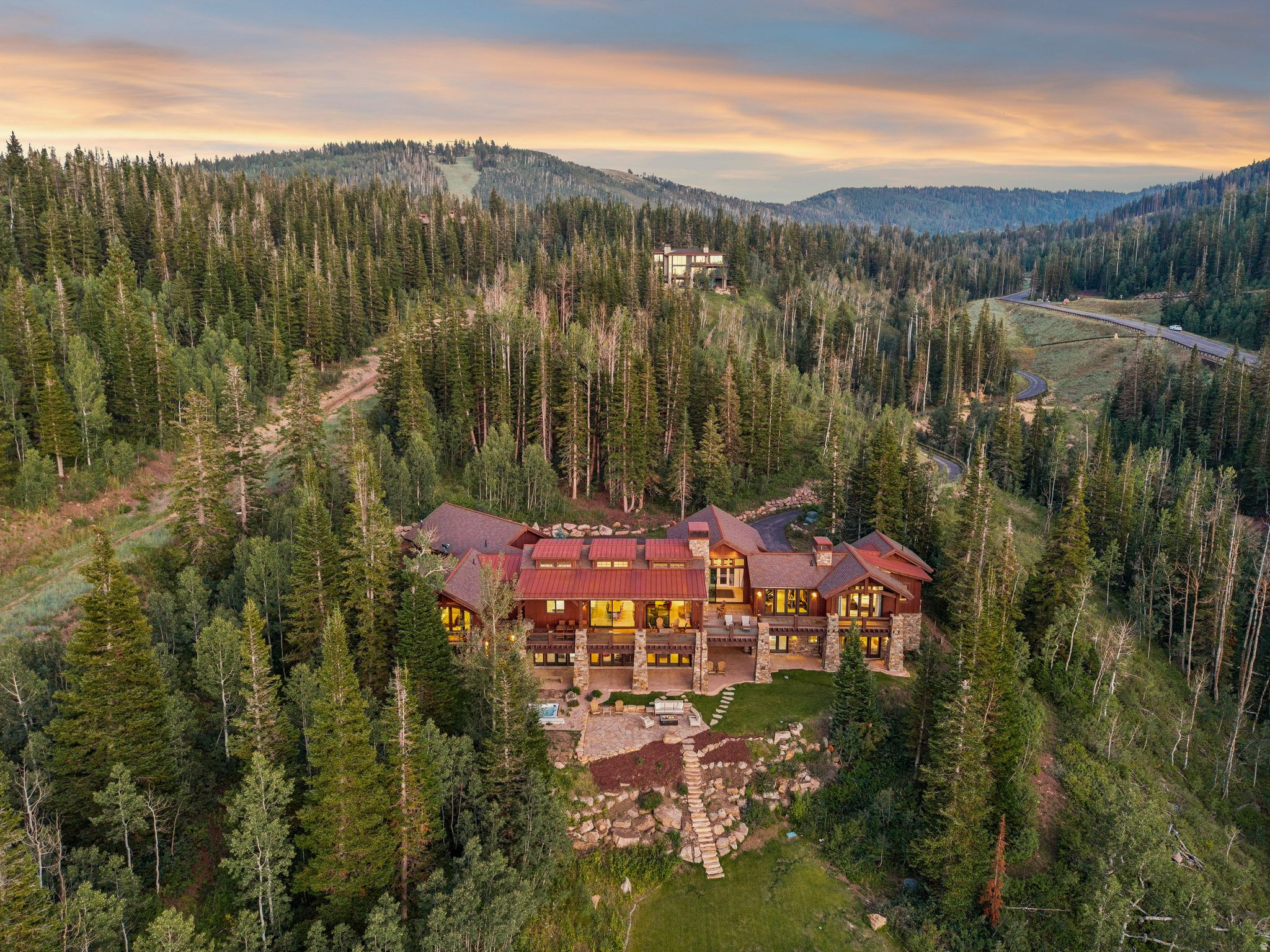 182 WHITE PINE CANYON RD #182
