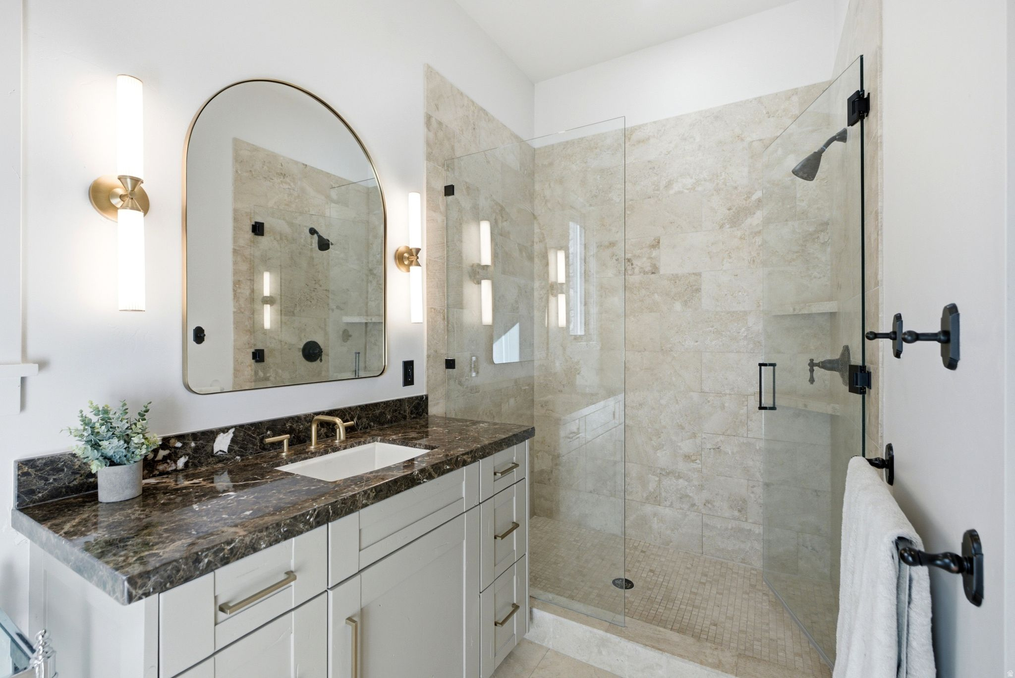 182 WHITE PINE CANYON RD #182