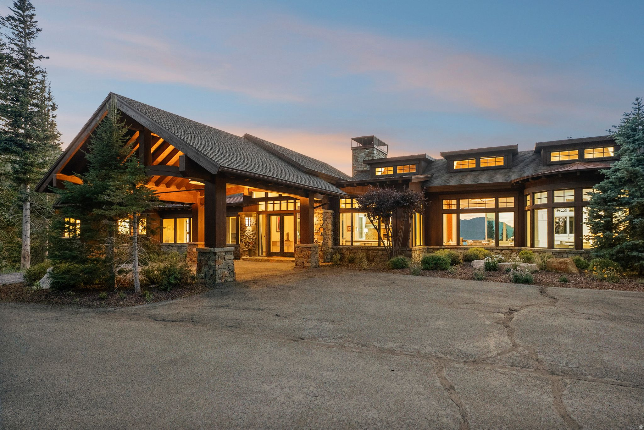 182 WHITE PINE CANYON RD #182