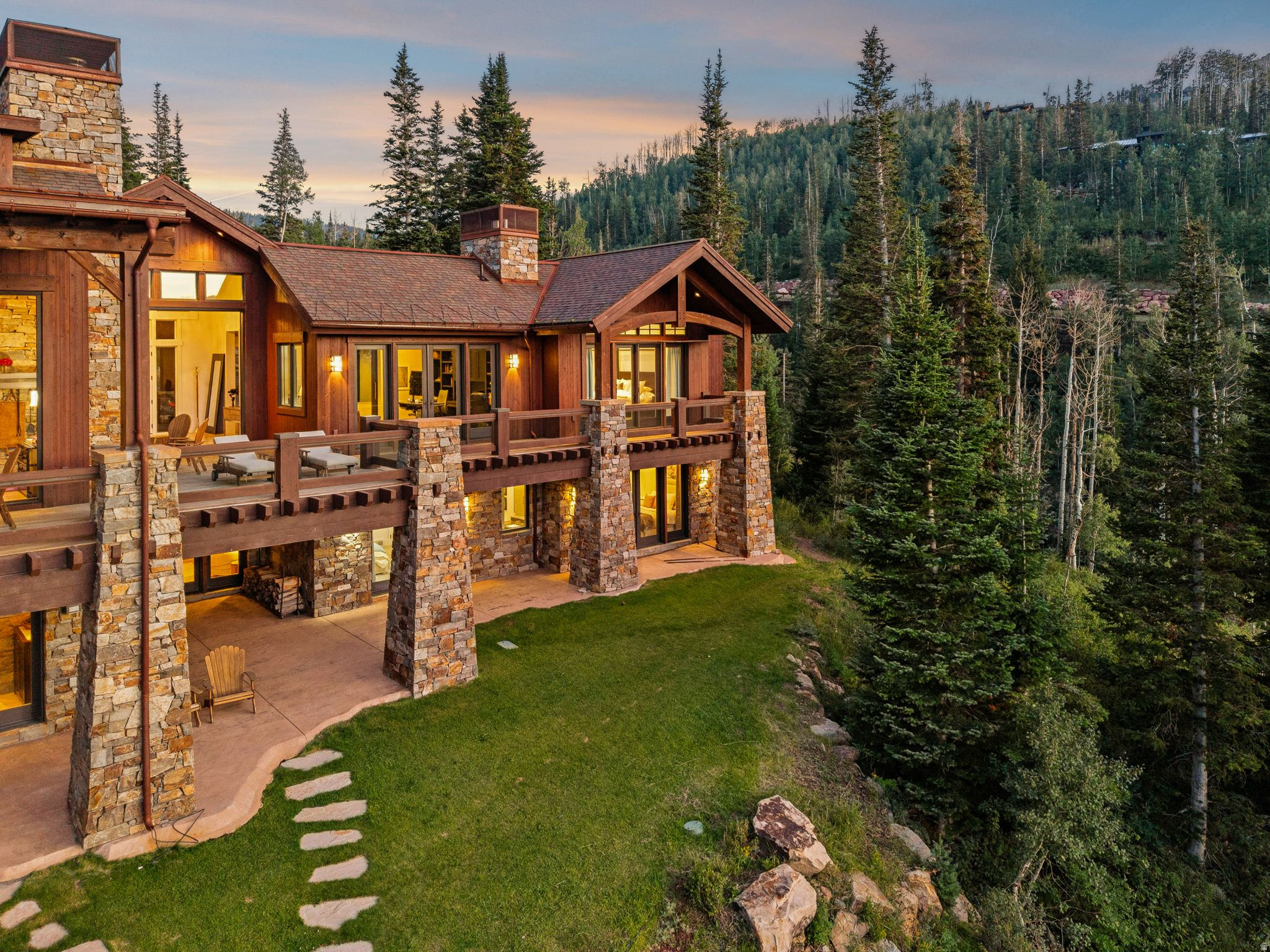 182 WHITE PINE CANYON RD #182