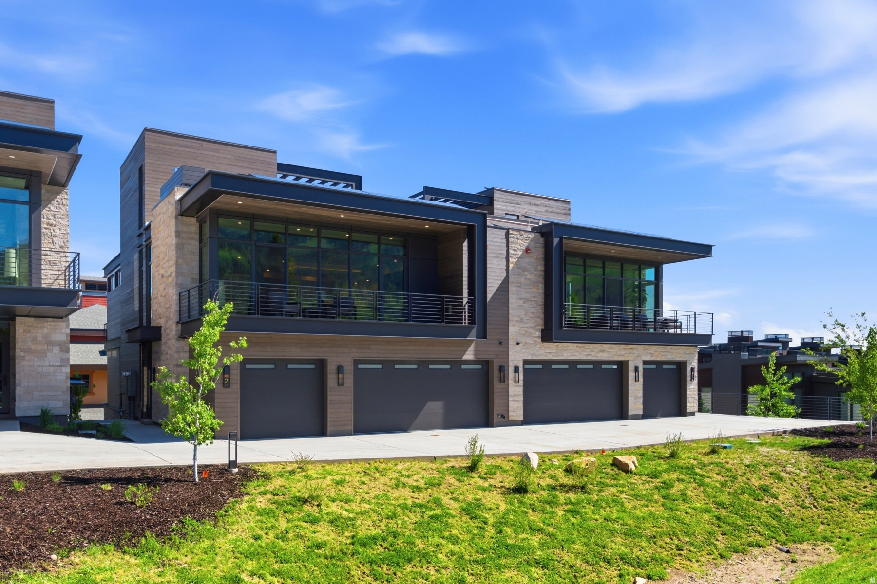 2306 W RED PINE RD #2
