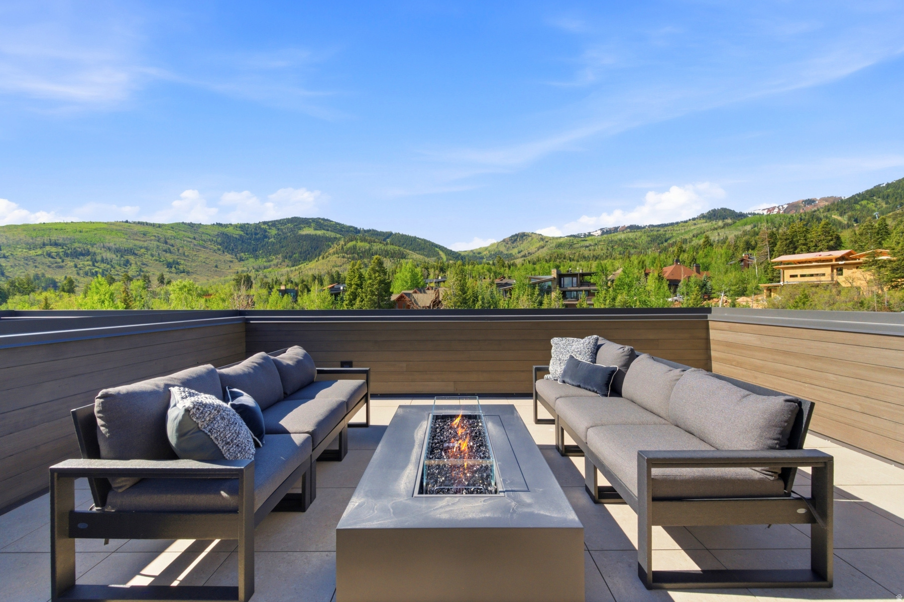2306 W RED PINE RD #2