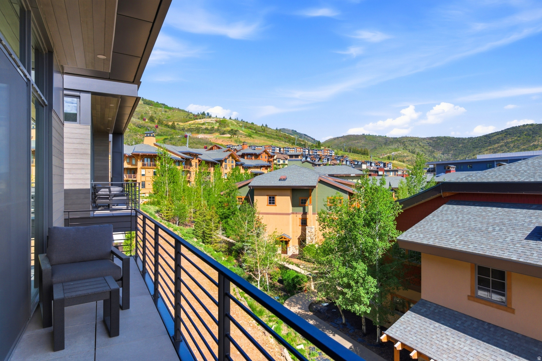 2306 W RED PINE RD #2