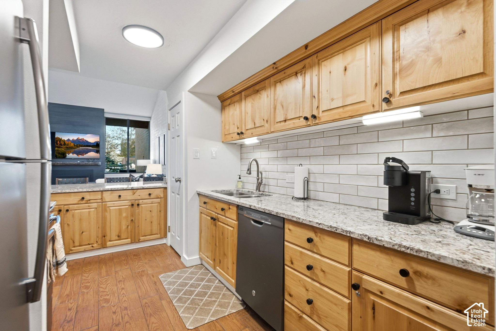 1822 CAPTAIN MOLLY DR #285