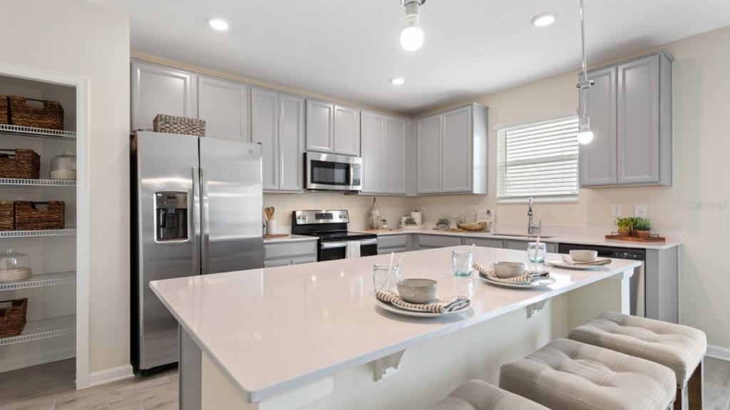 1130 PACIFIC DUNES DRIVE