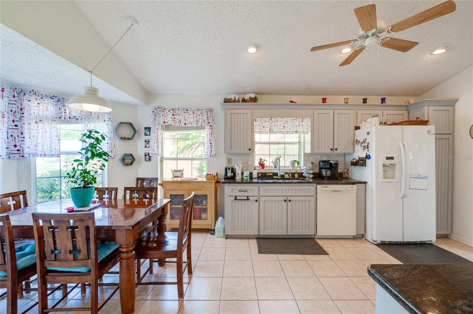 532 CROOKED STICK DRIVE
