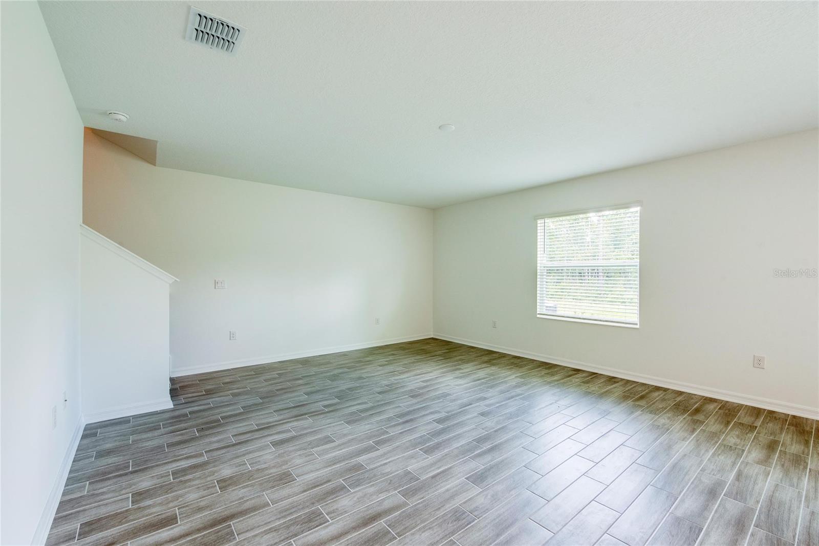 1130 PACIFIC DUNES COURT